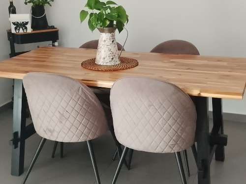Seller photo