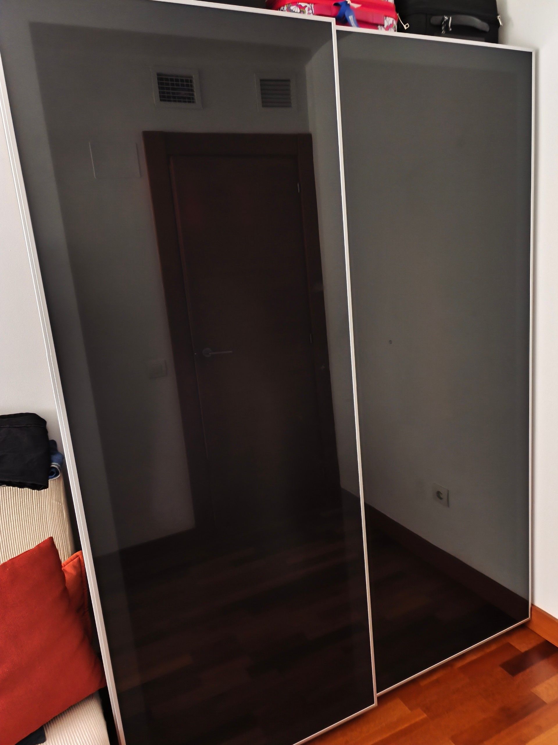 Seller photo