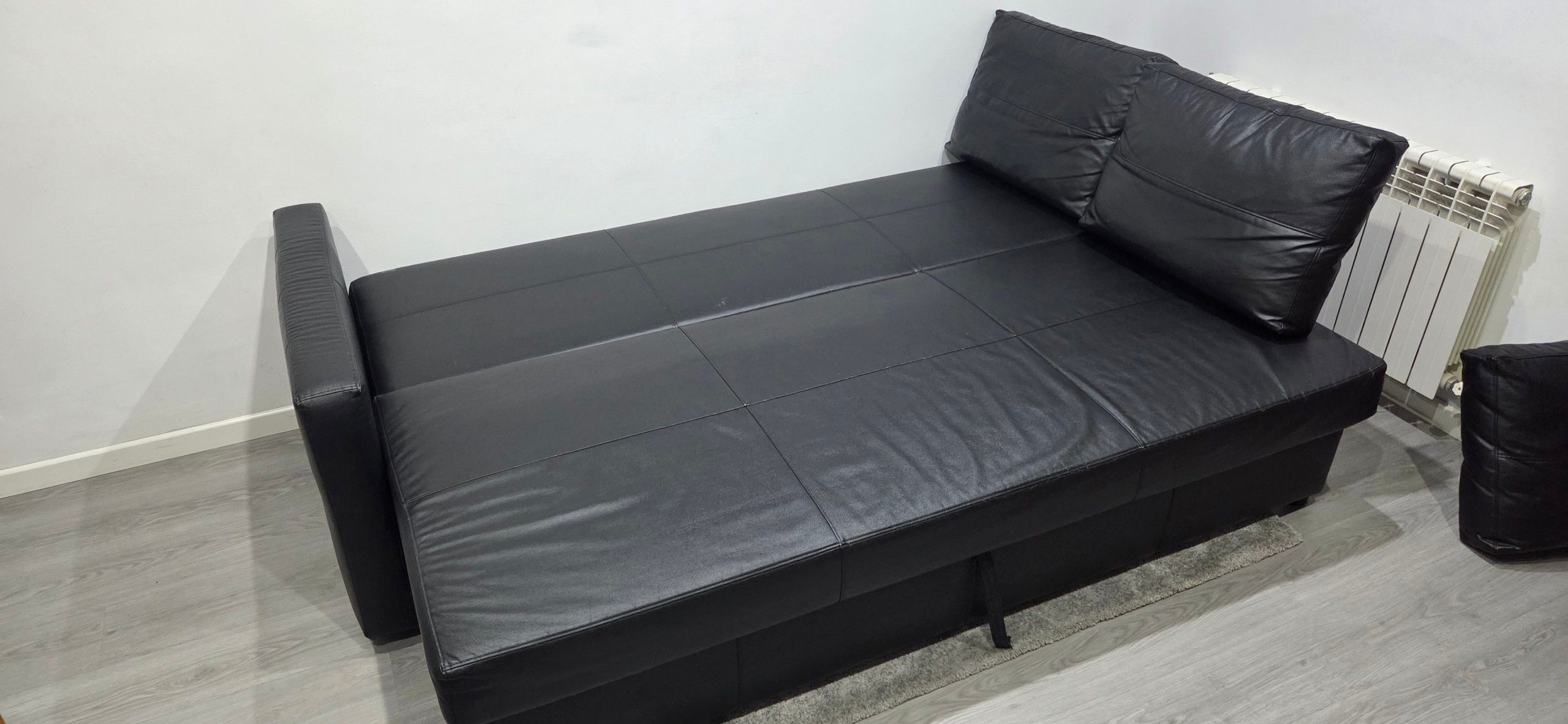 Seller photo
