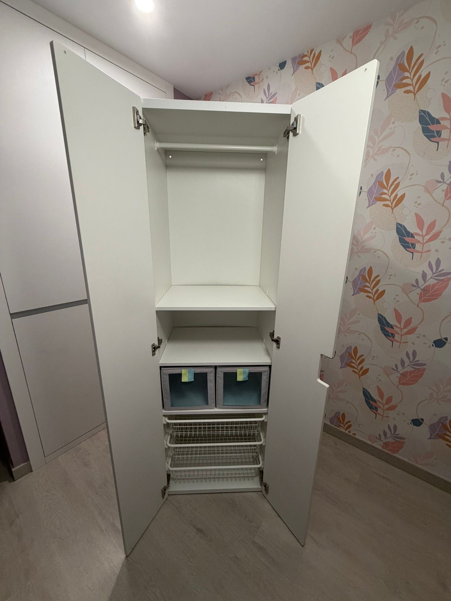 Seller photo