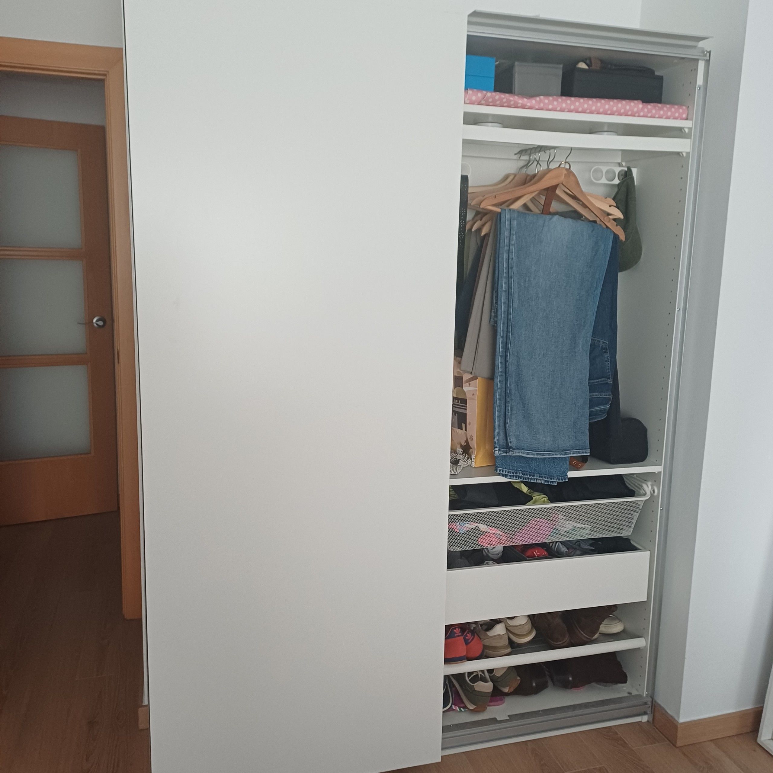 Seller photo