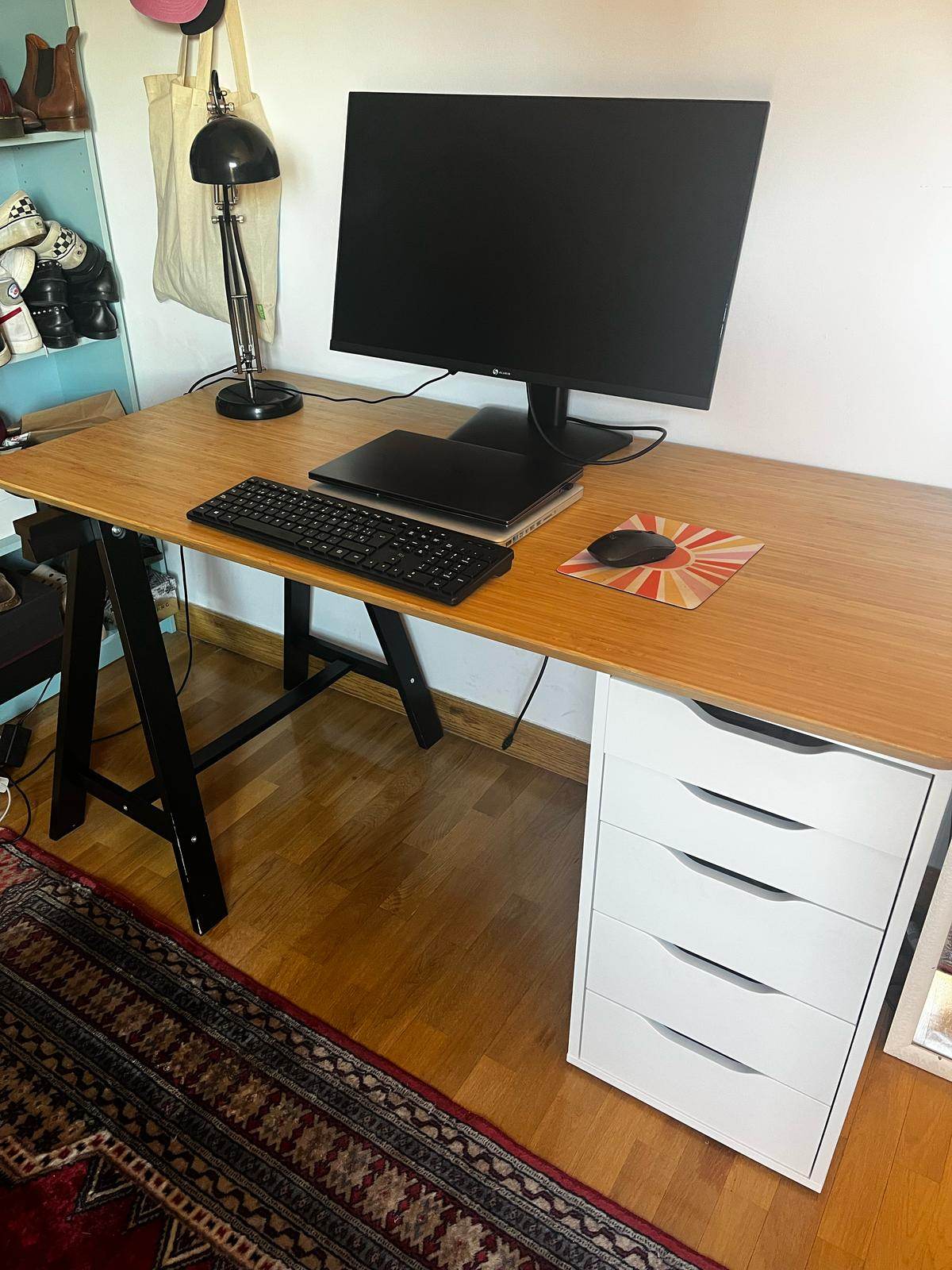 Seller photo