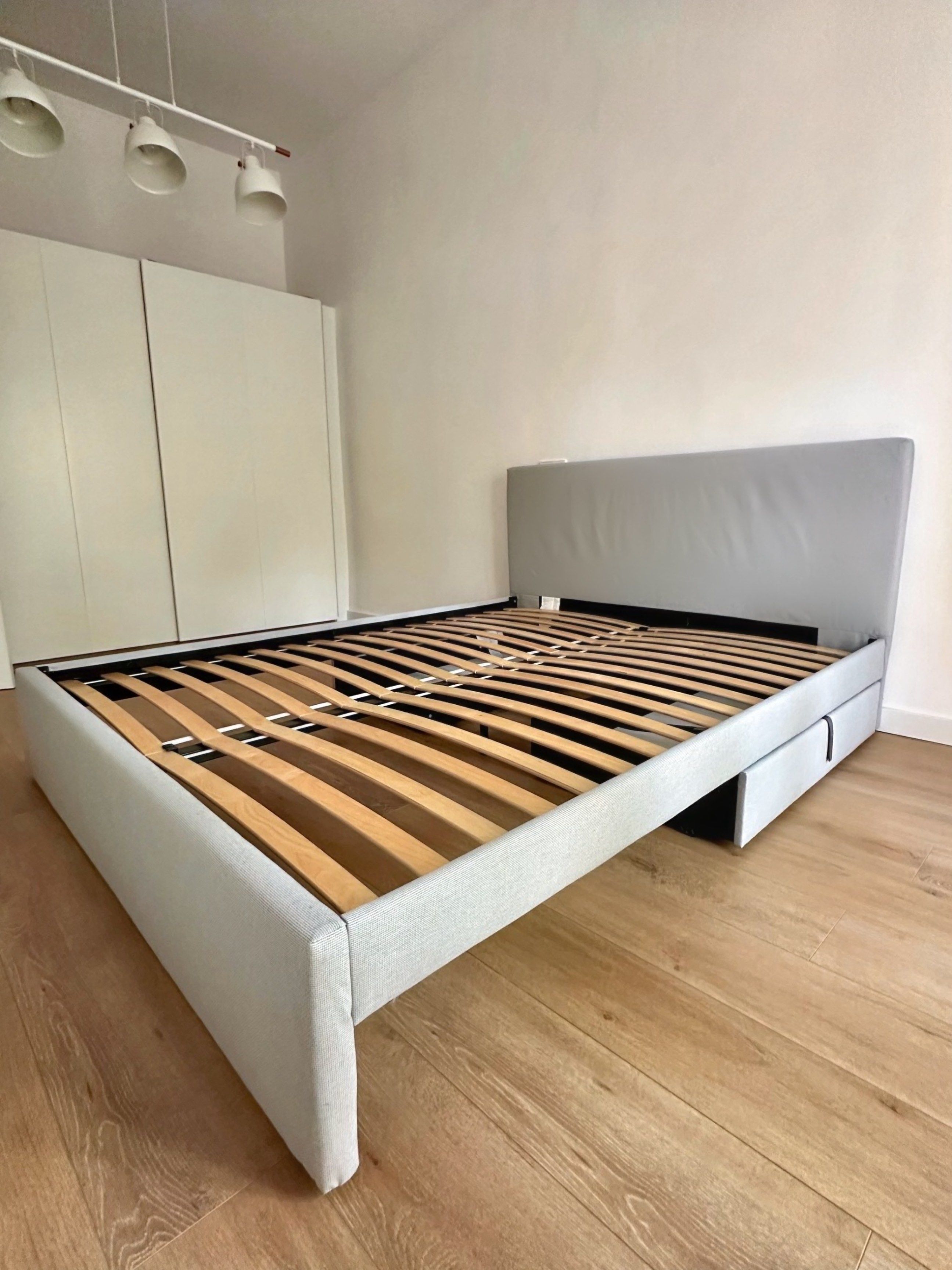 Seller photo