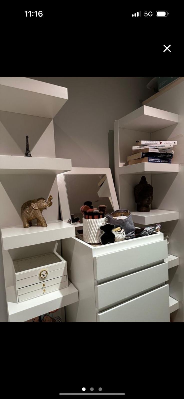 Seller photo