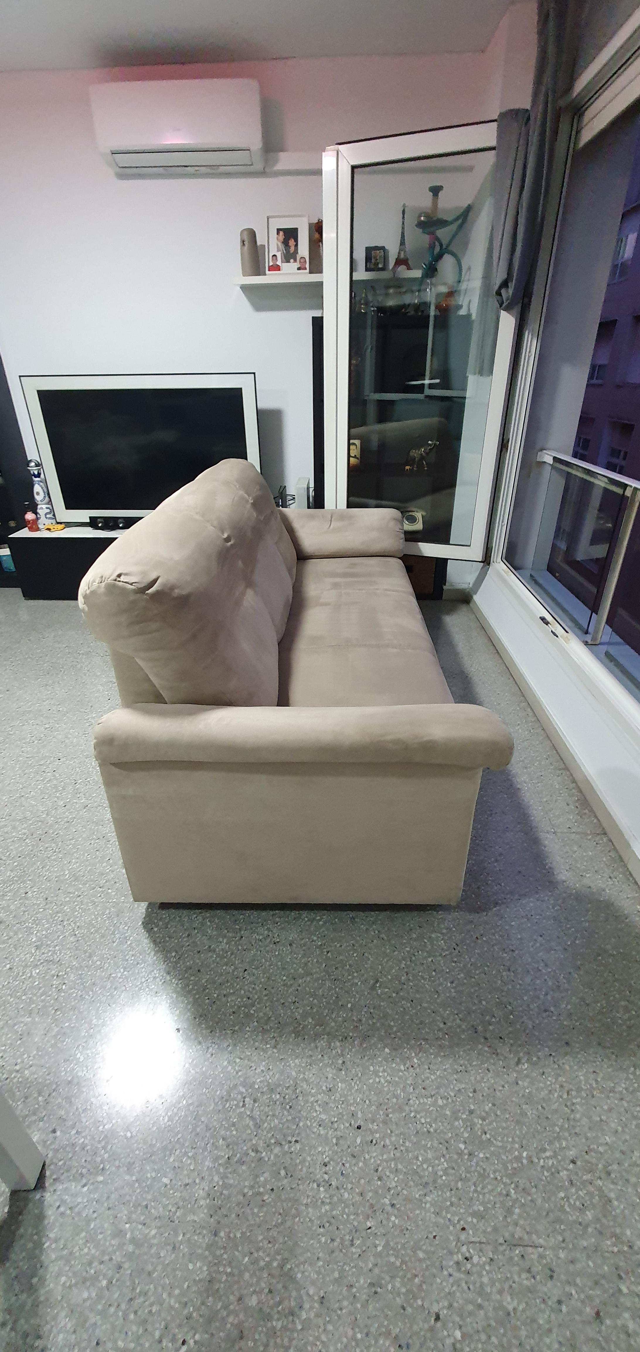 Seller photo