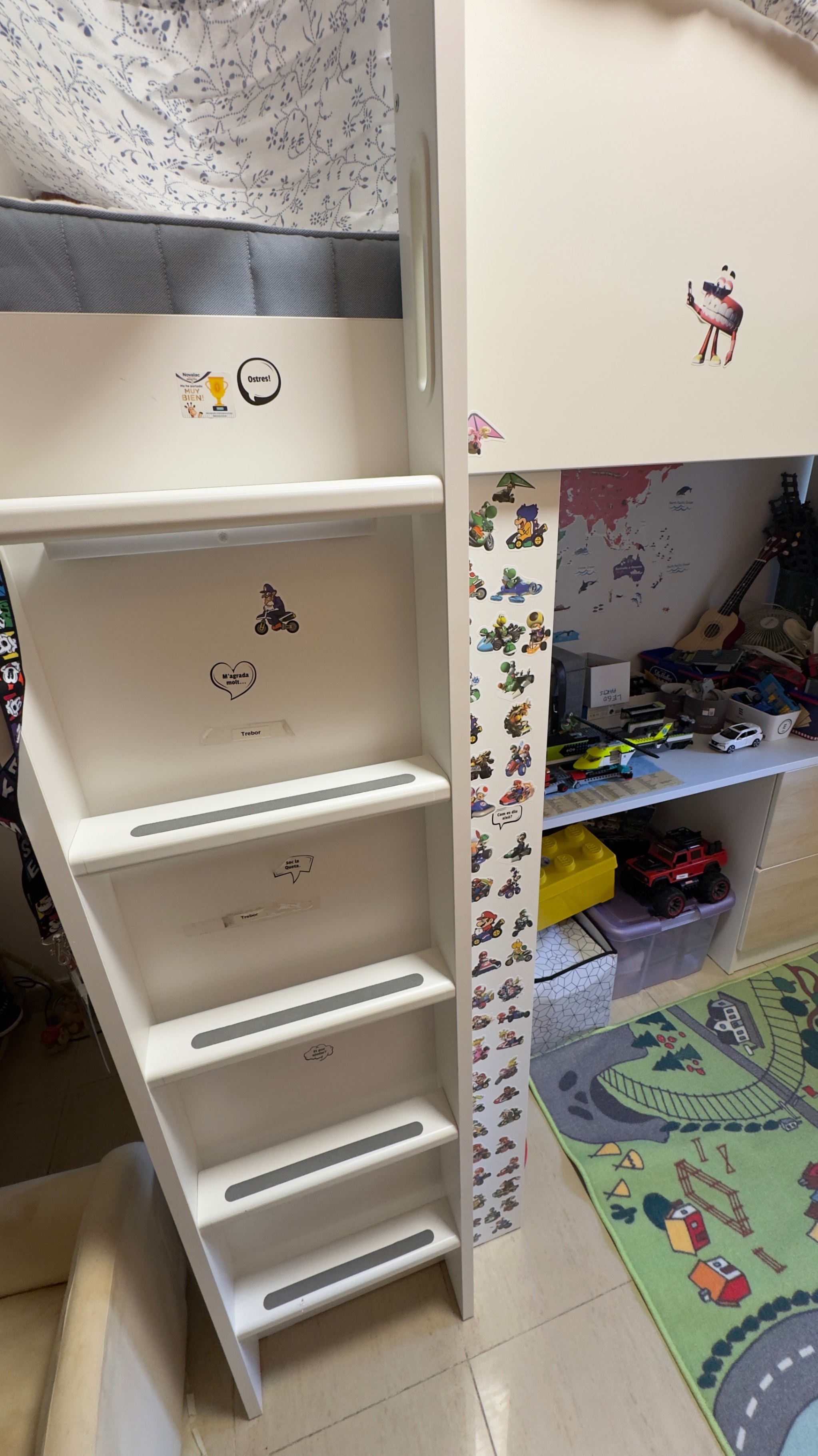 Seller photo