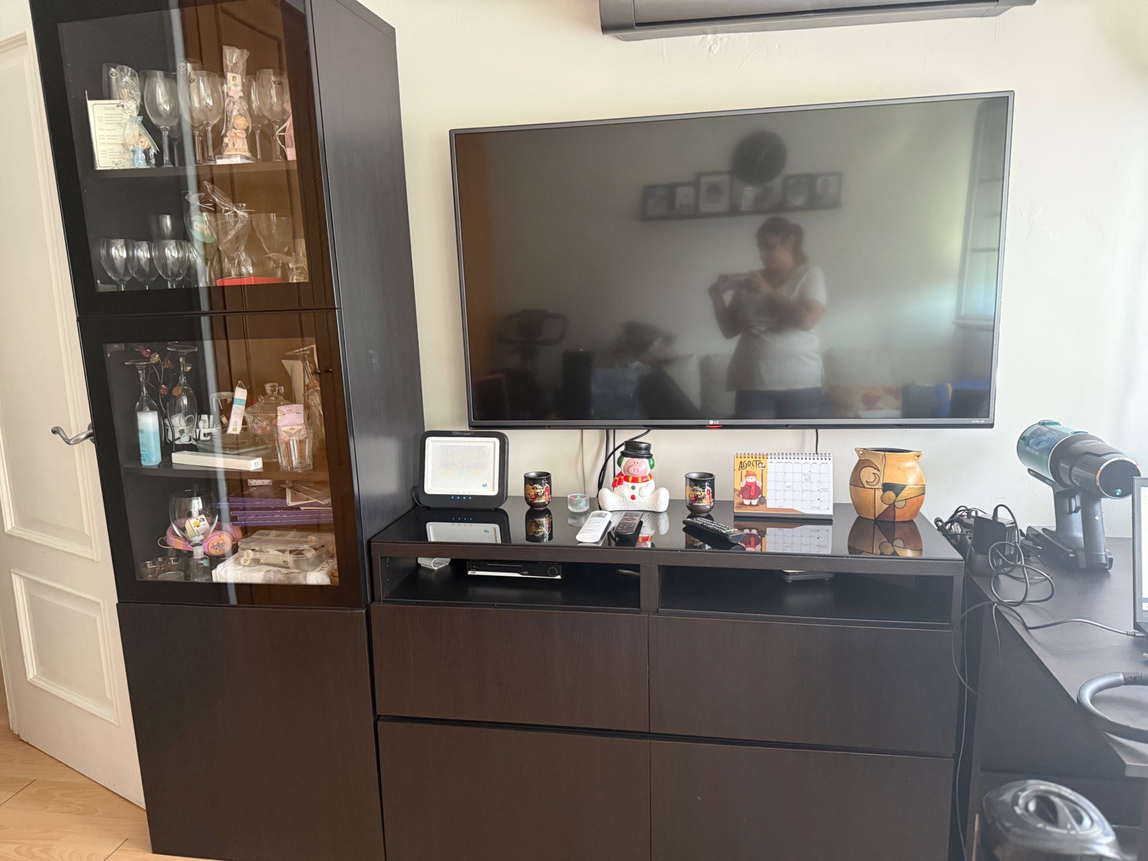 Seller photo