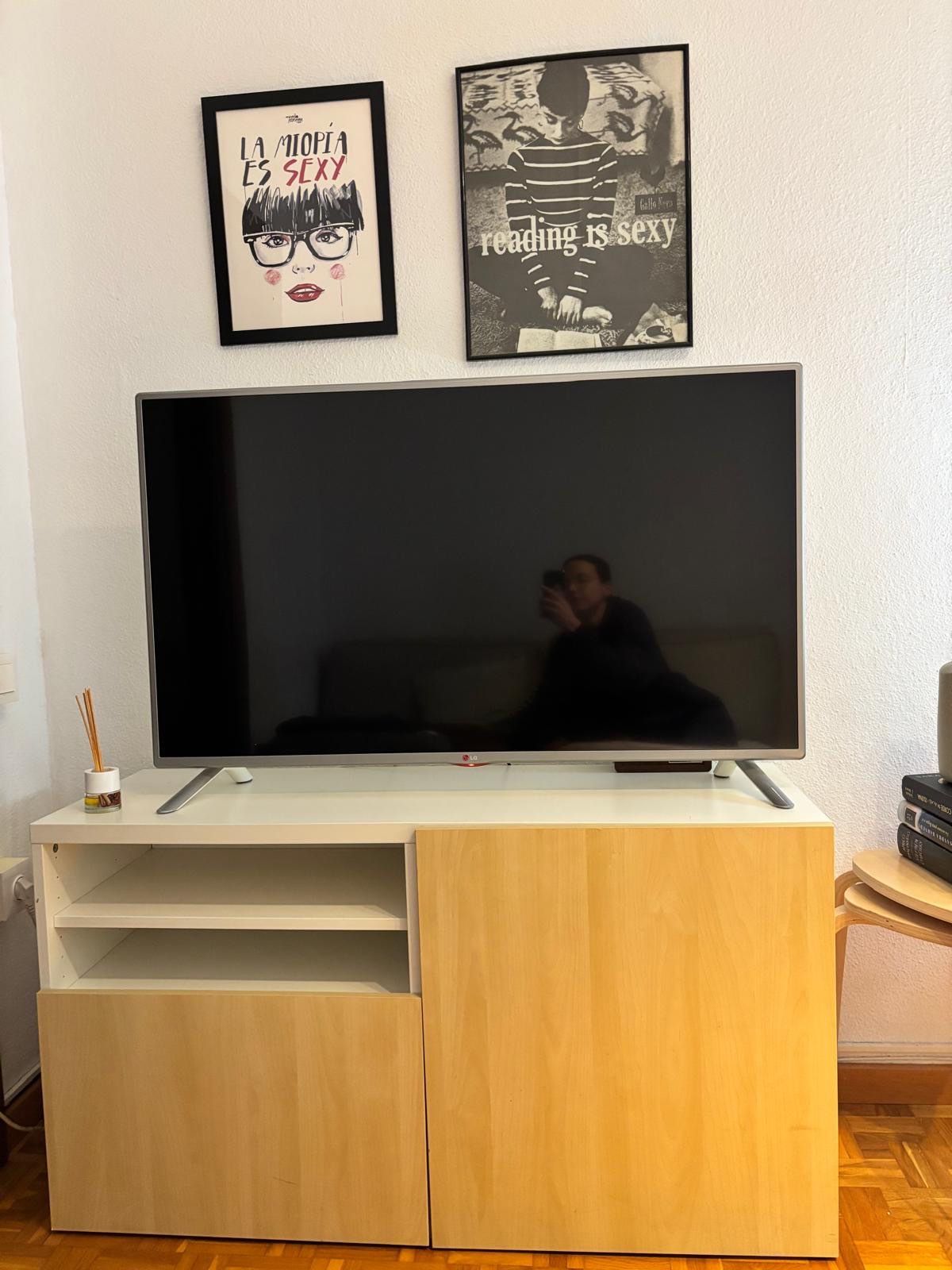 Seller photo