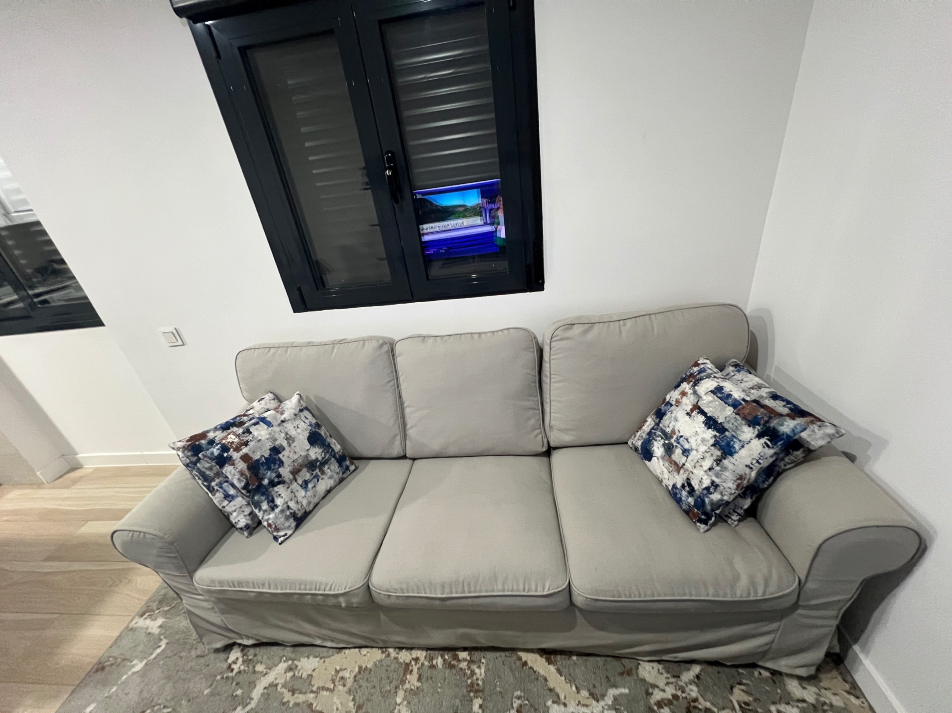 Seller photo