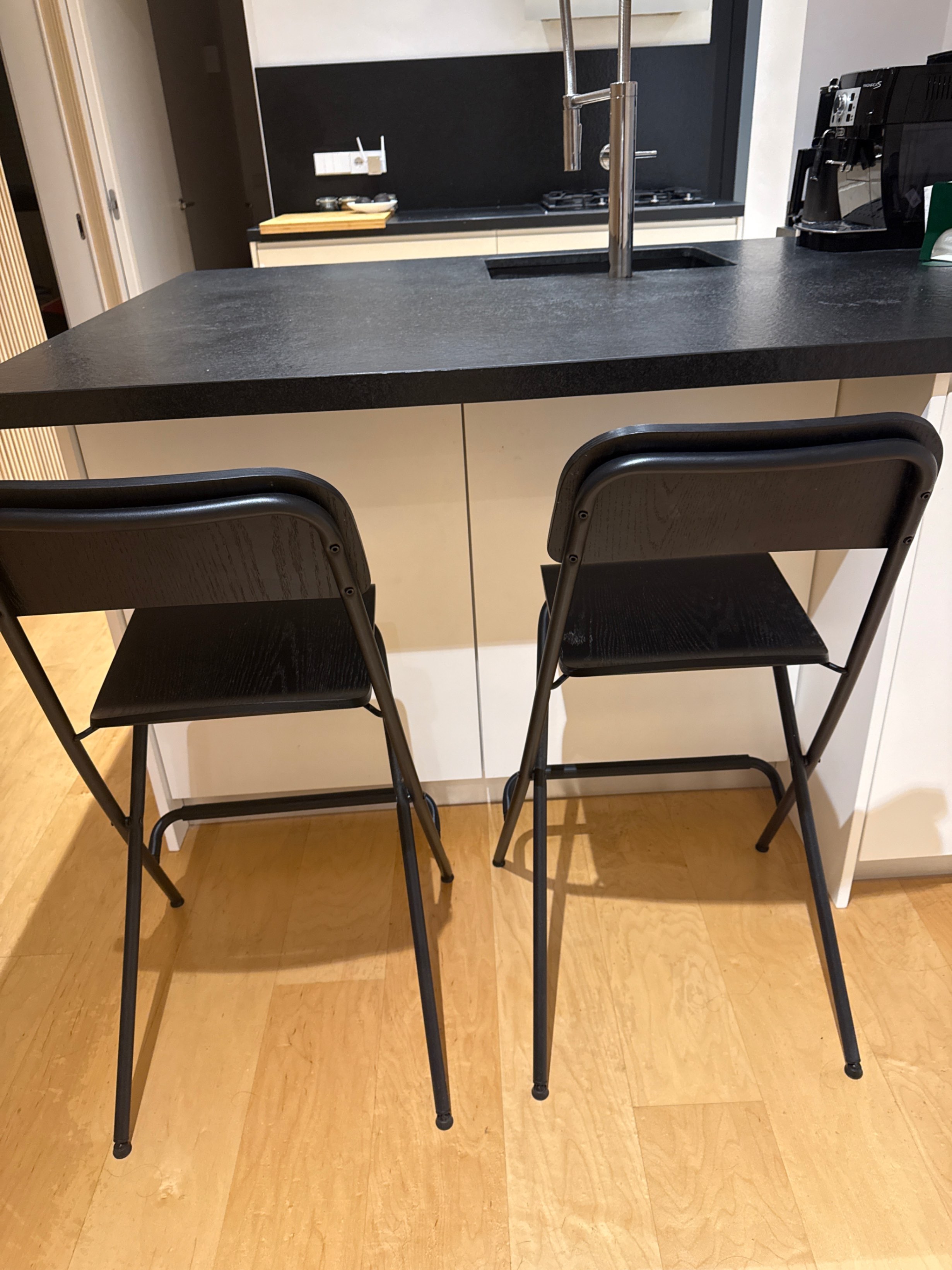 Seller photo
