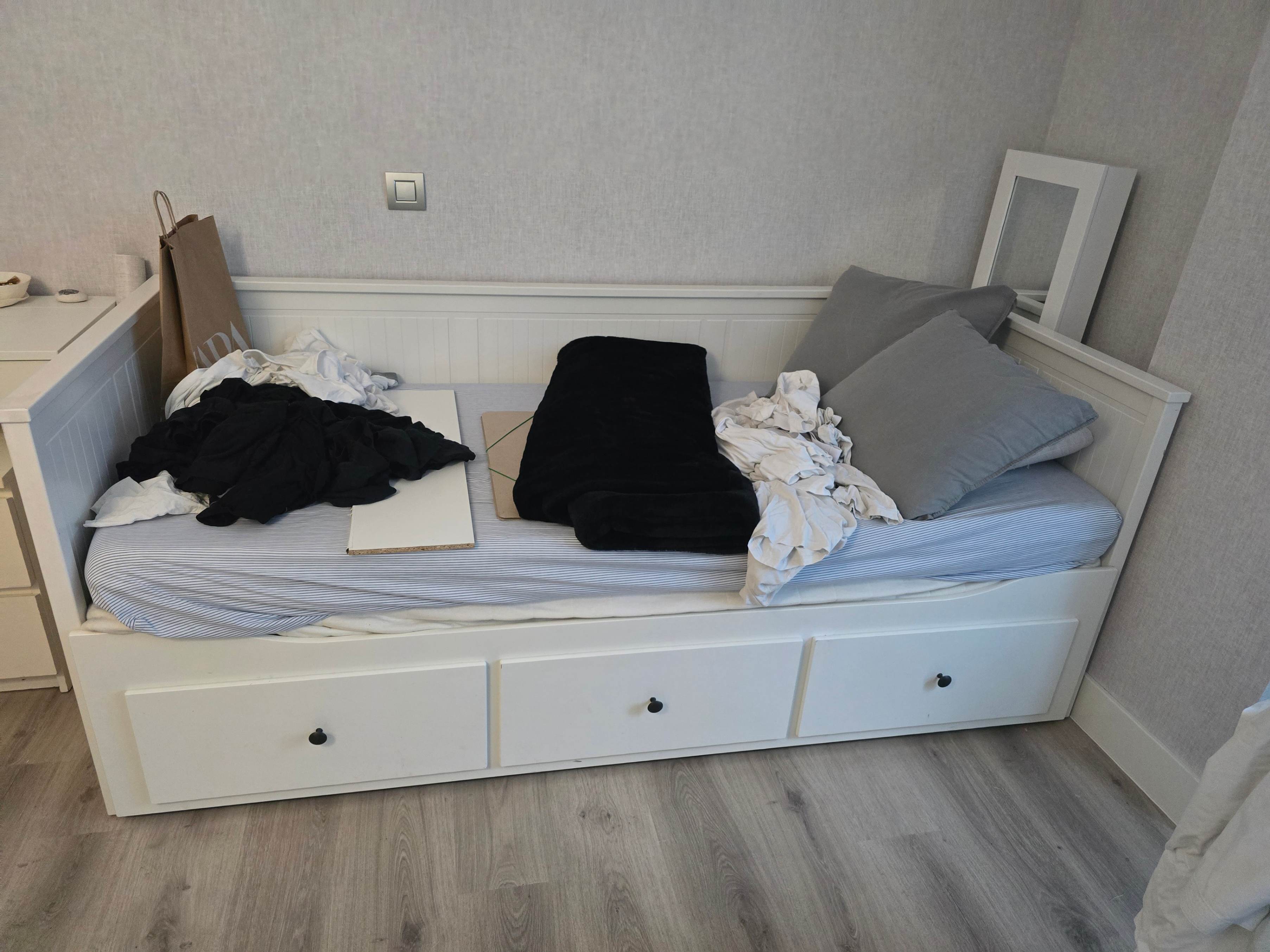 Seller photo