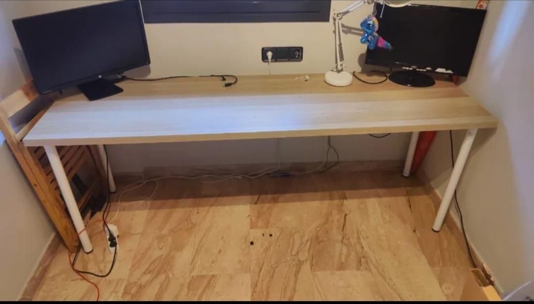 Seller photo