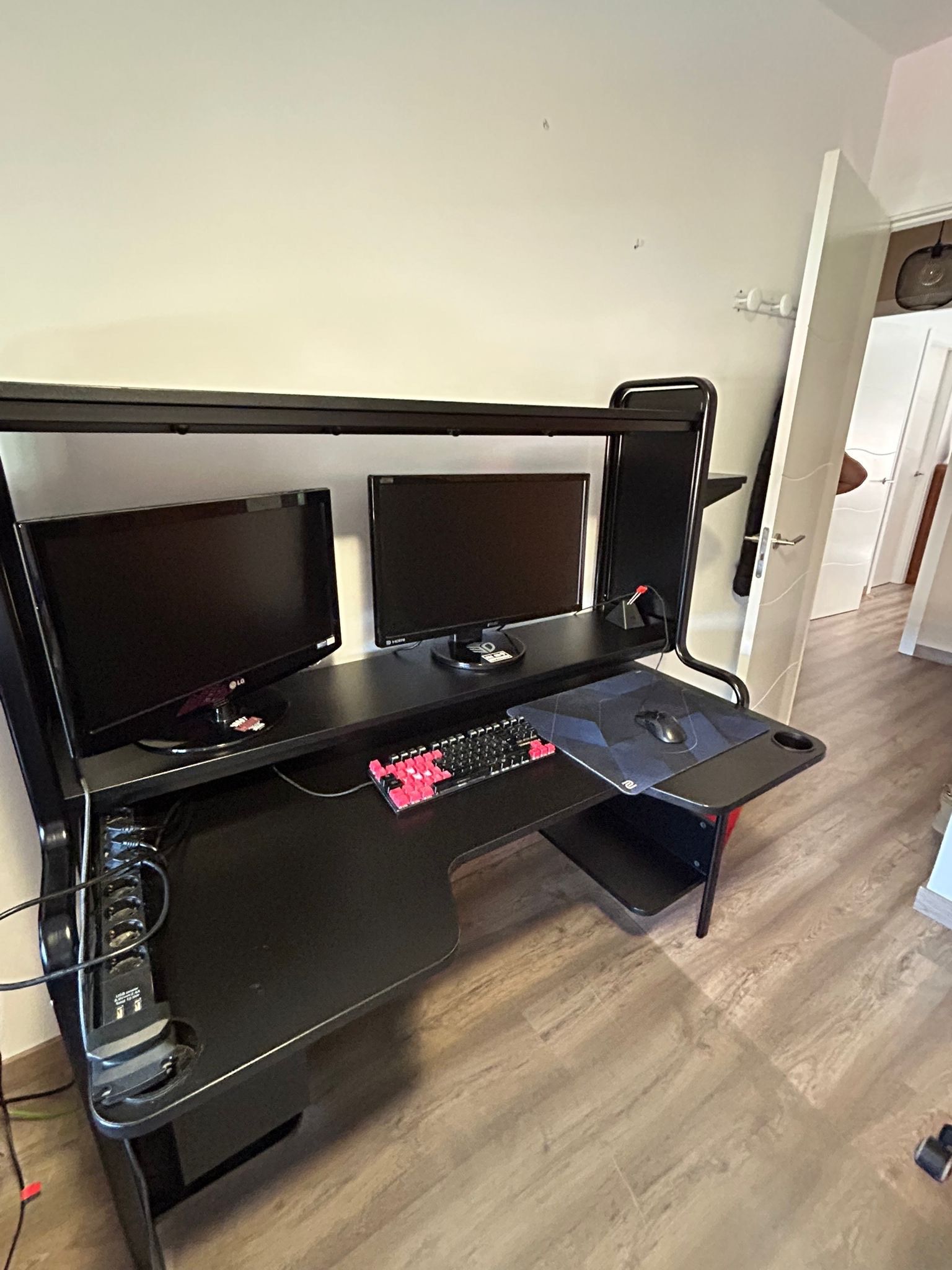 Seller photo