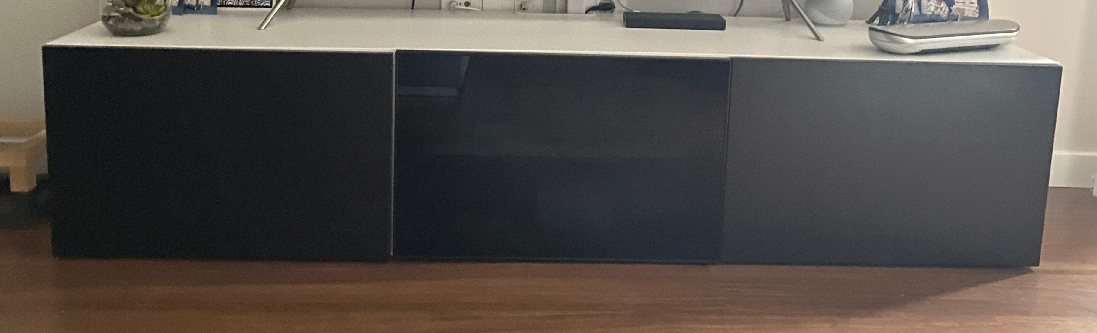 Seller photo