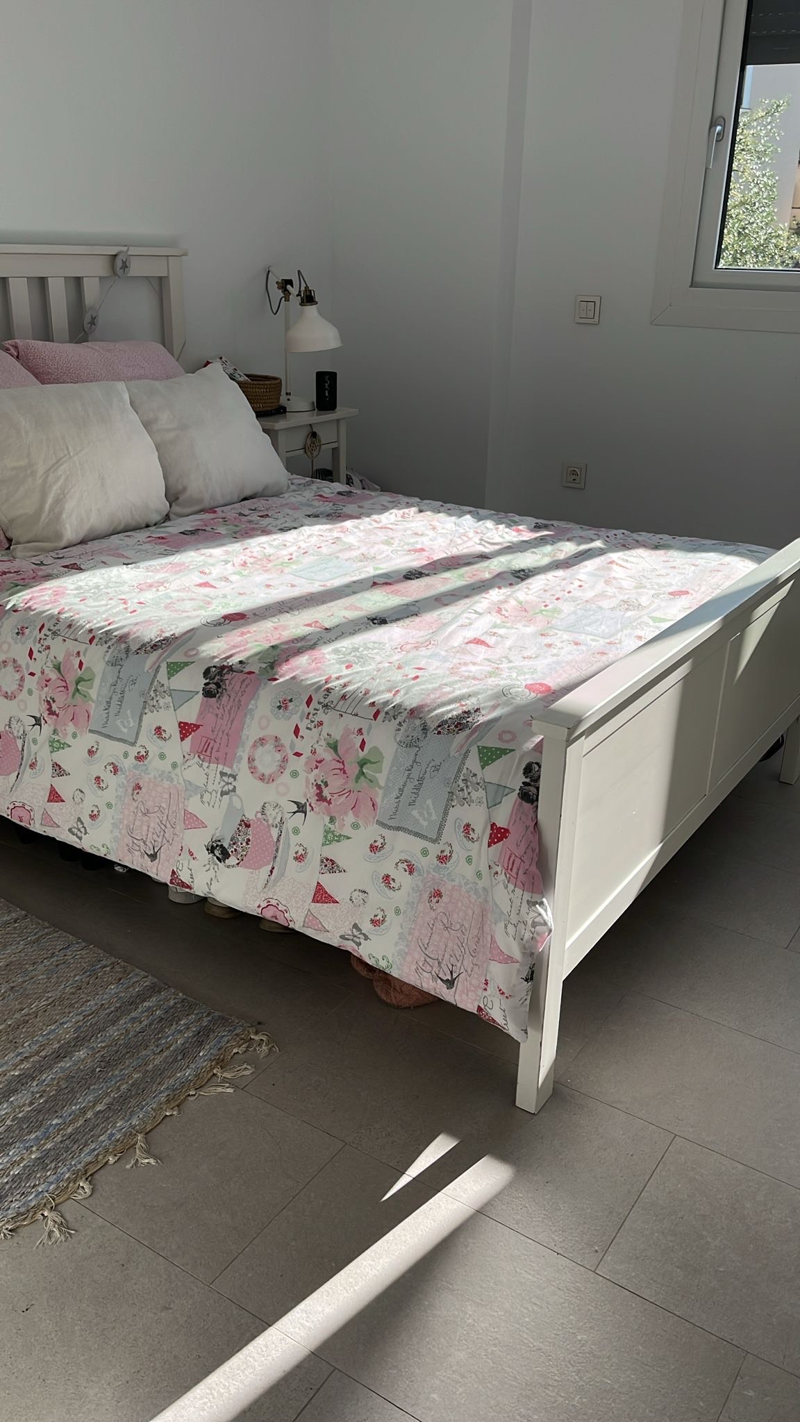 Seller photo