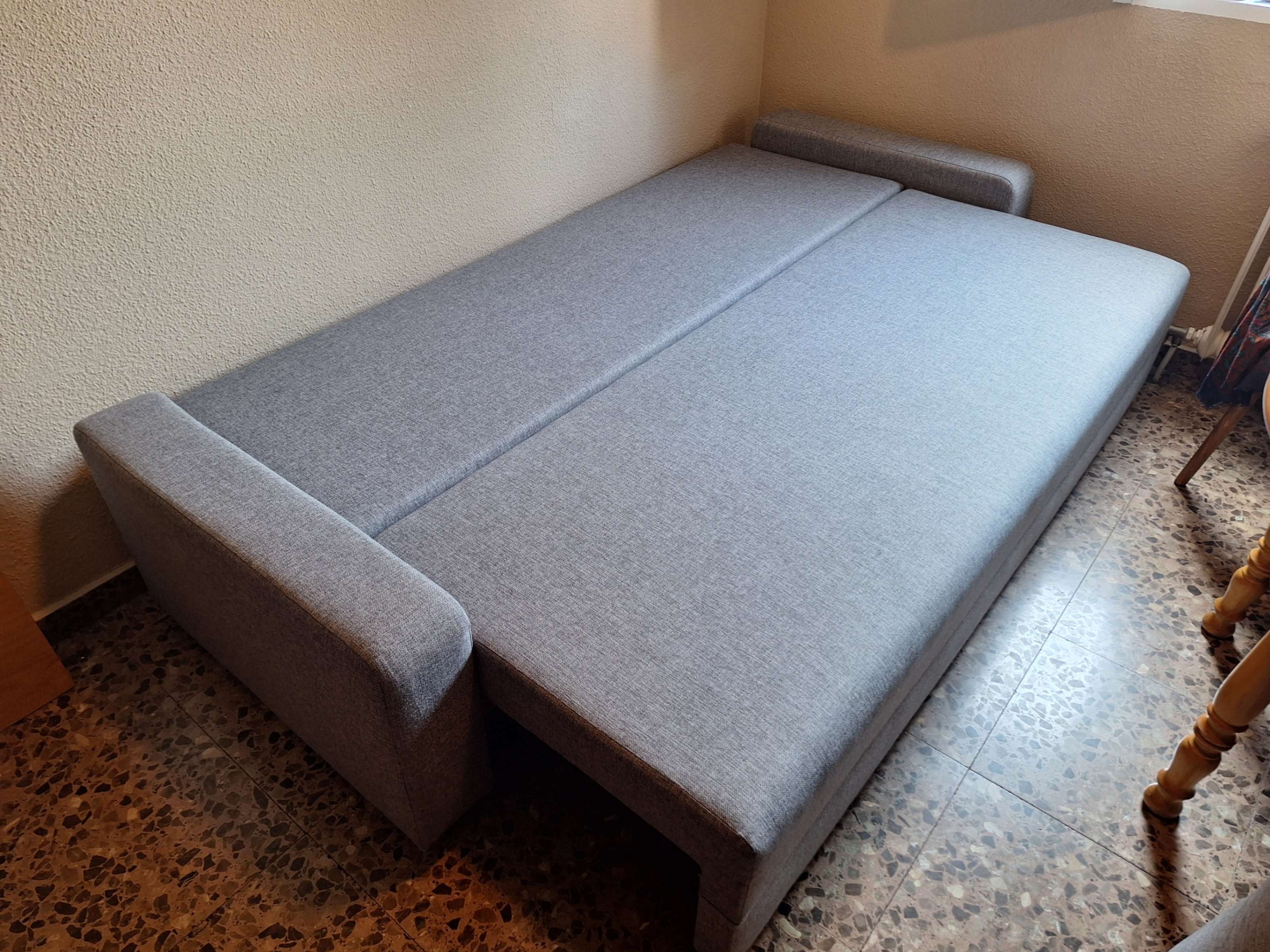 Seller photo