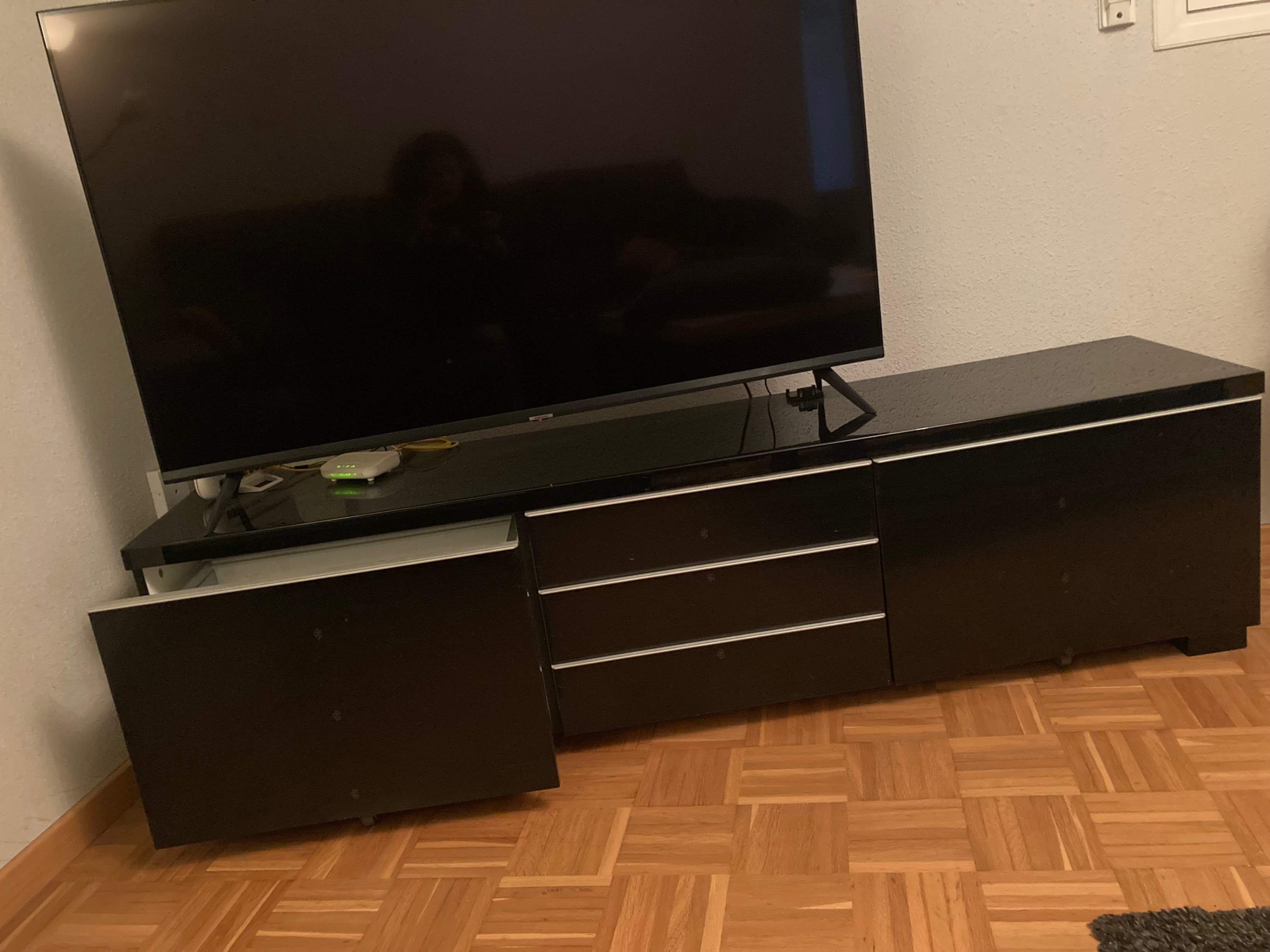 Seller photo