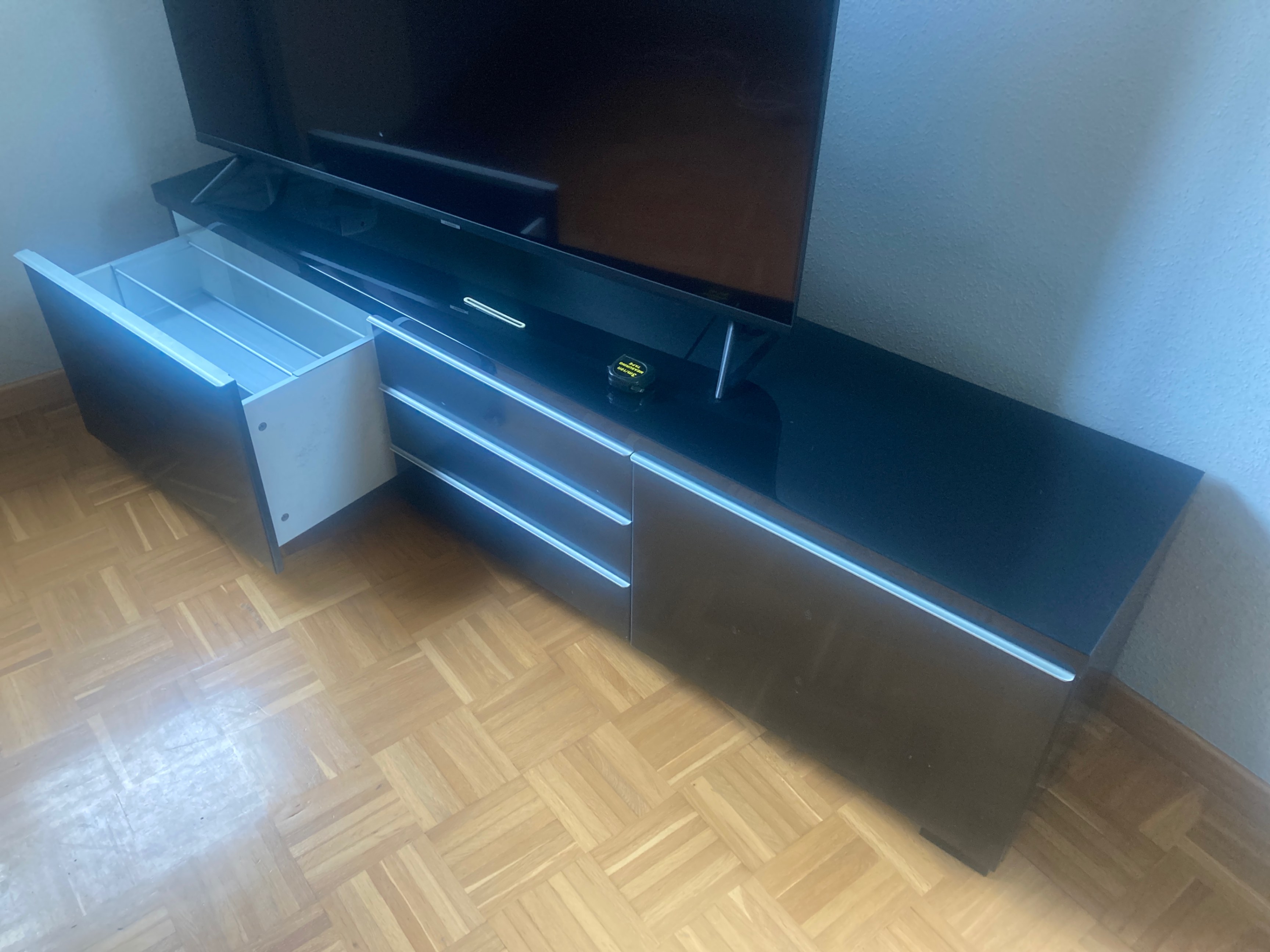 Seller photo