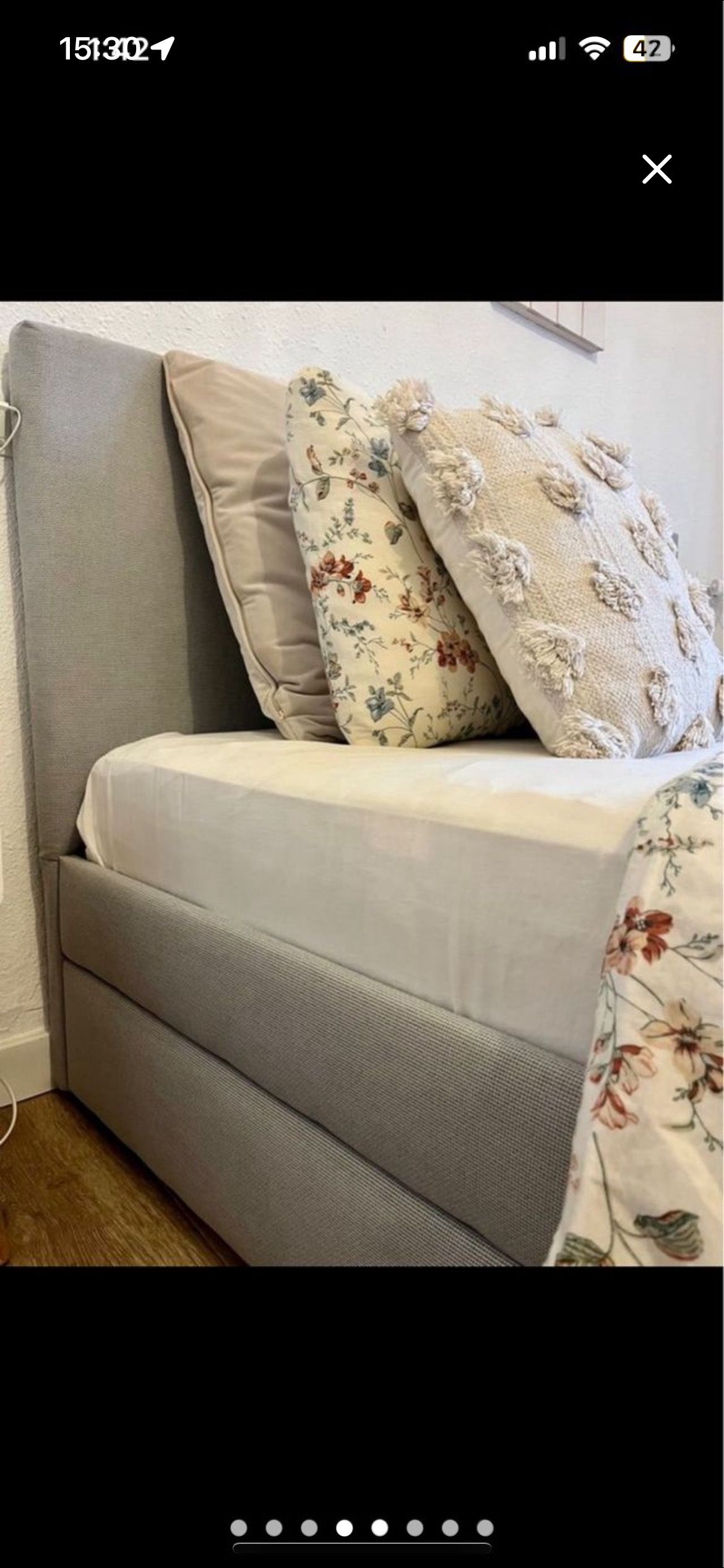 Seller photo
