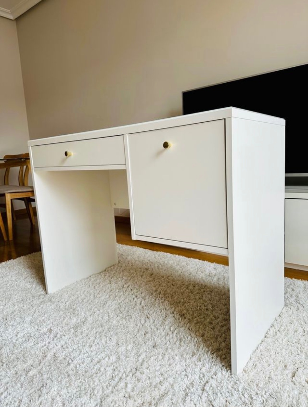 Seller photo