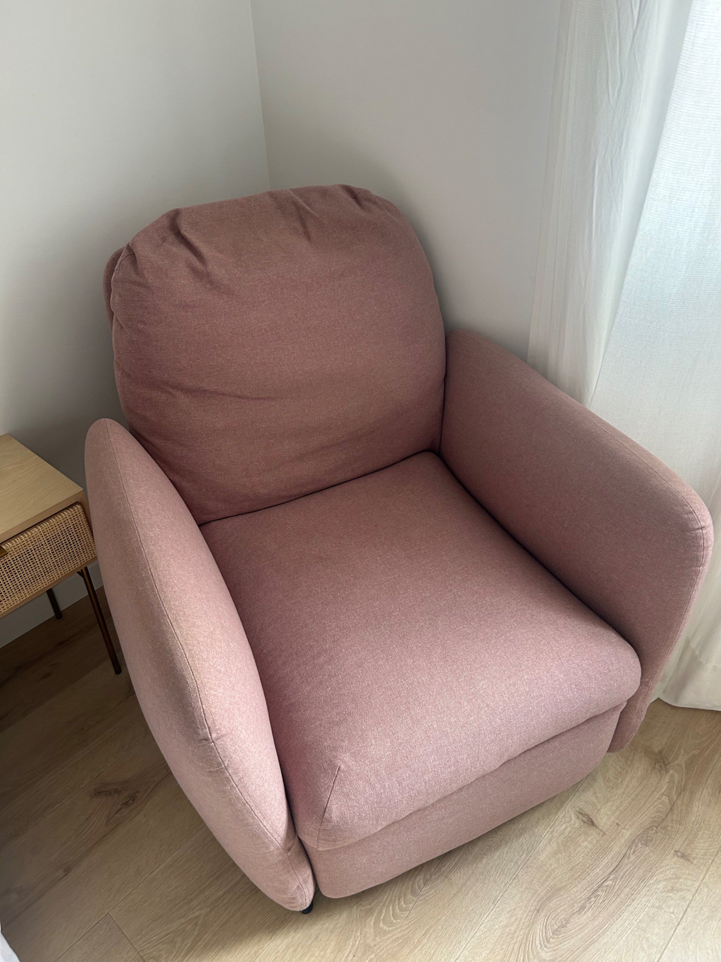 Seller photo