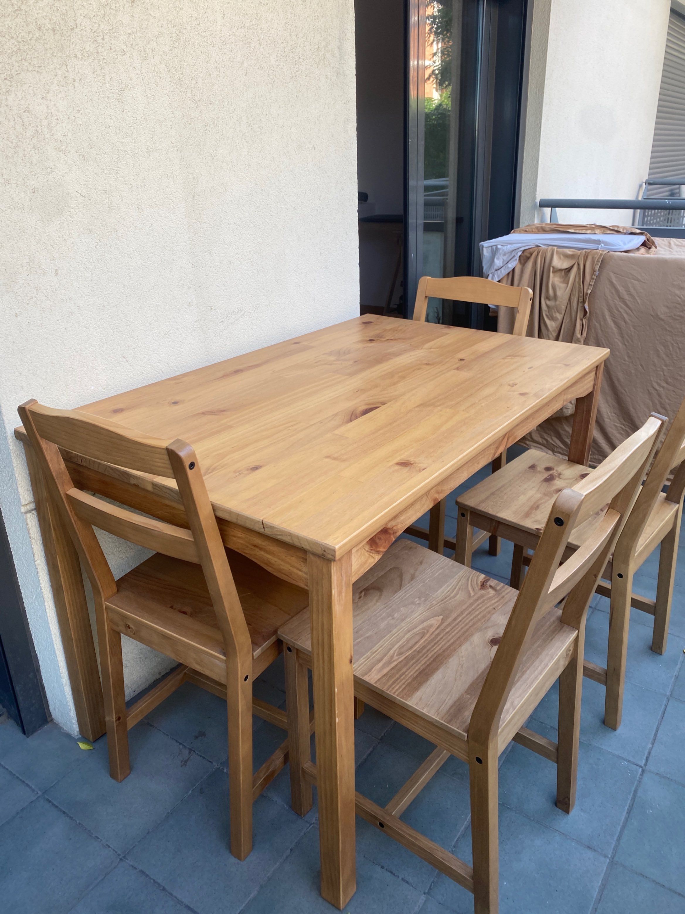 Seller photo