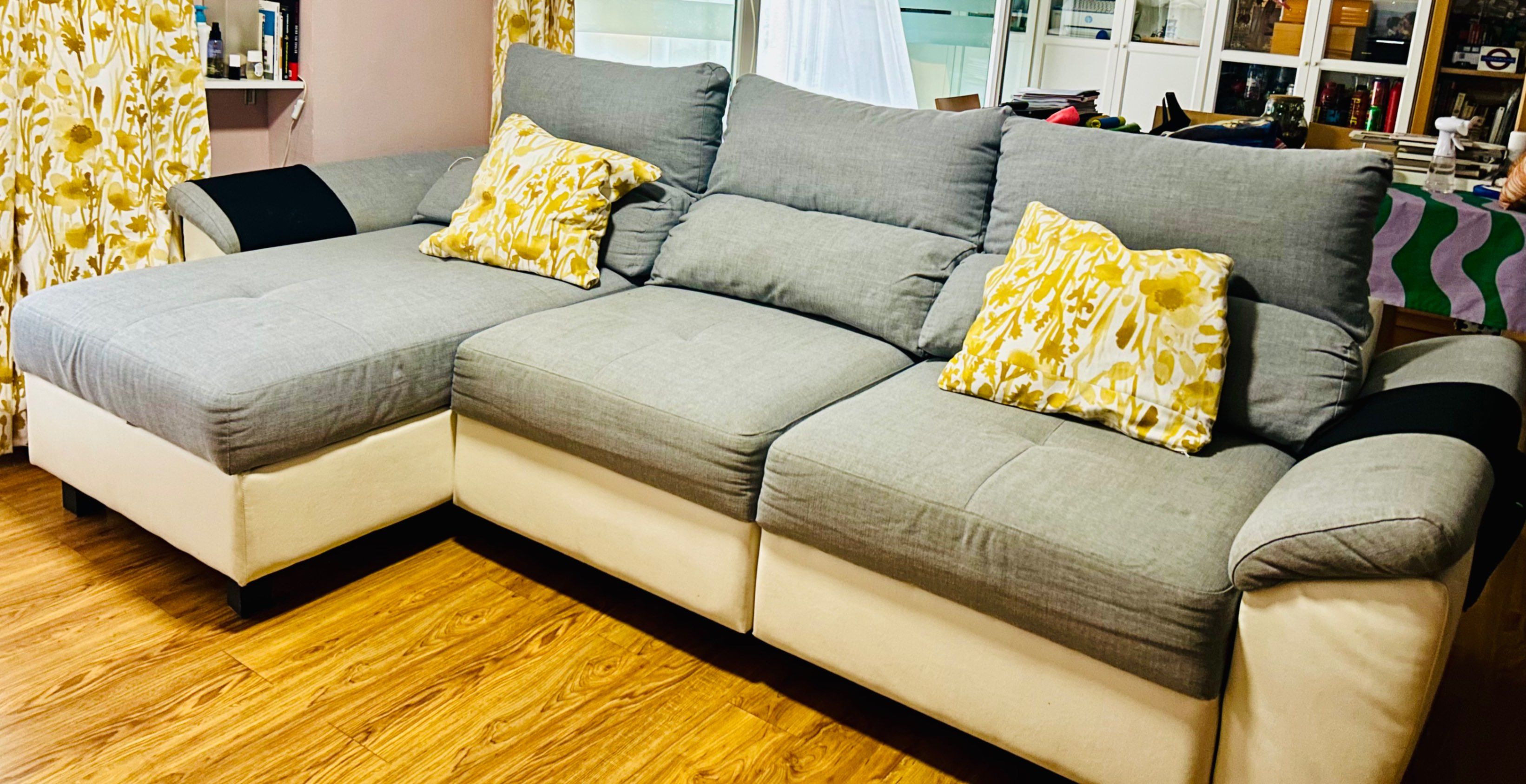 Seller photo