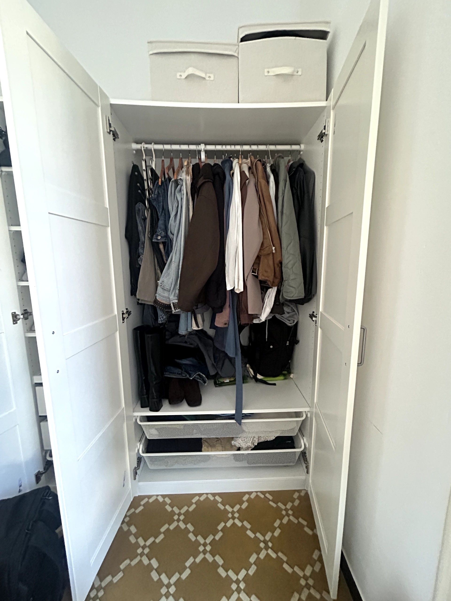Seller photo