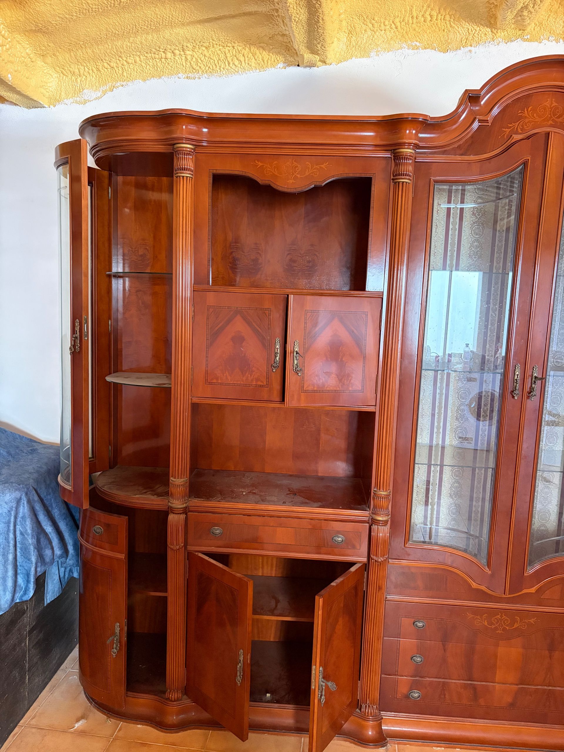 Seller photo