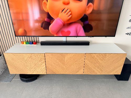 Seller photo