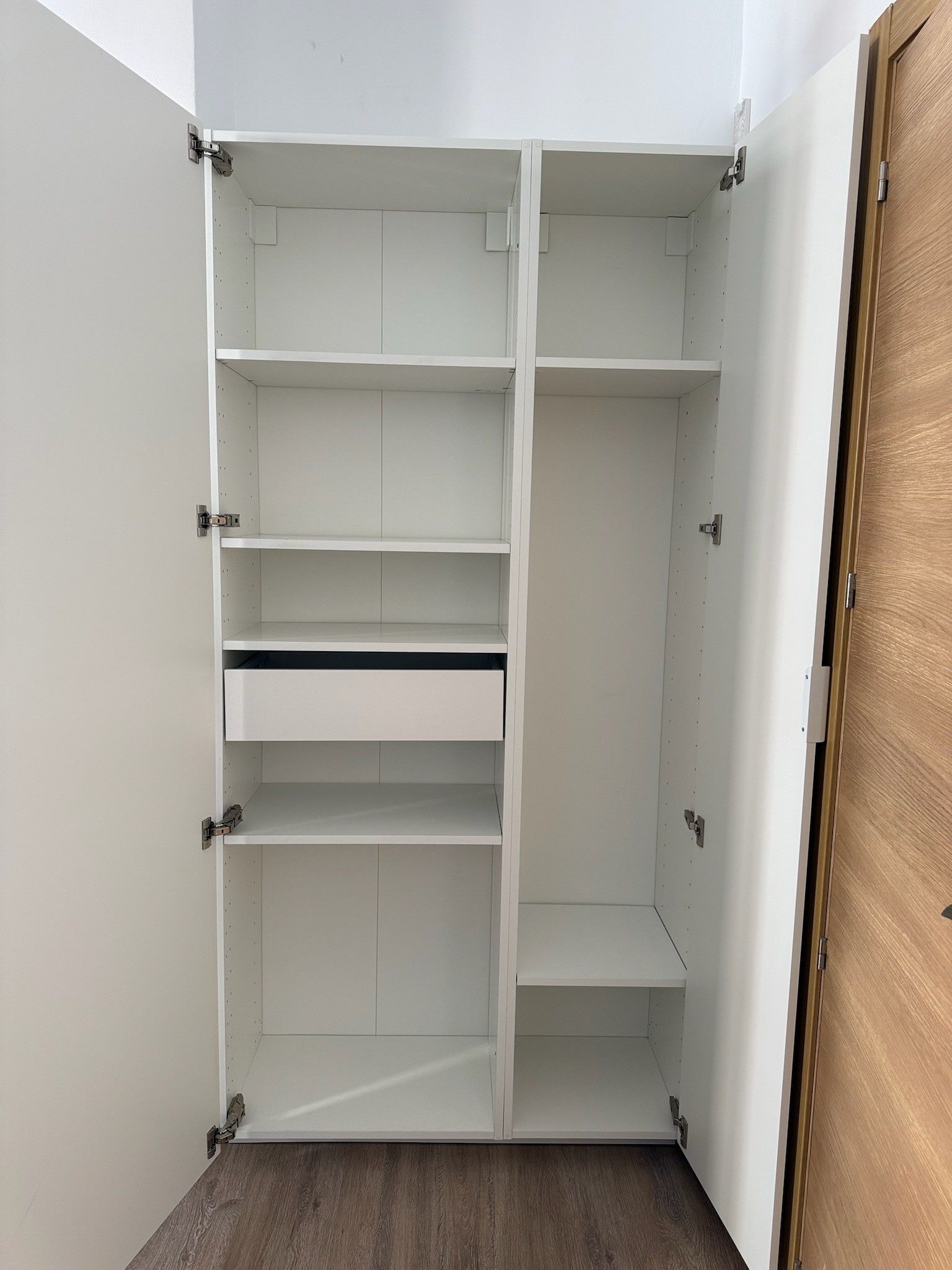 Seller photo