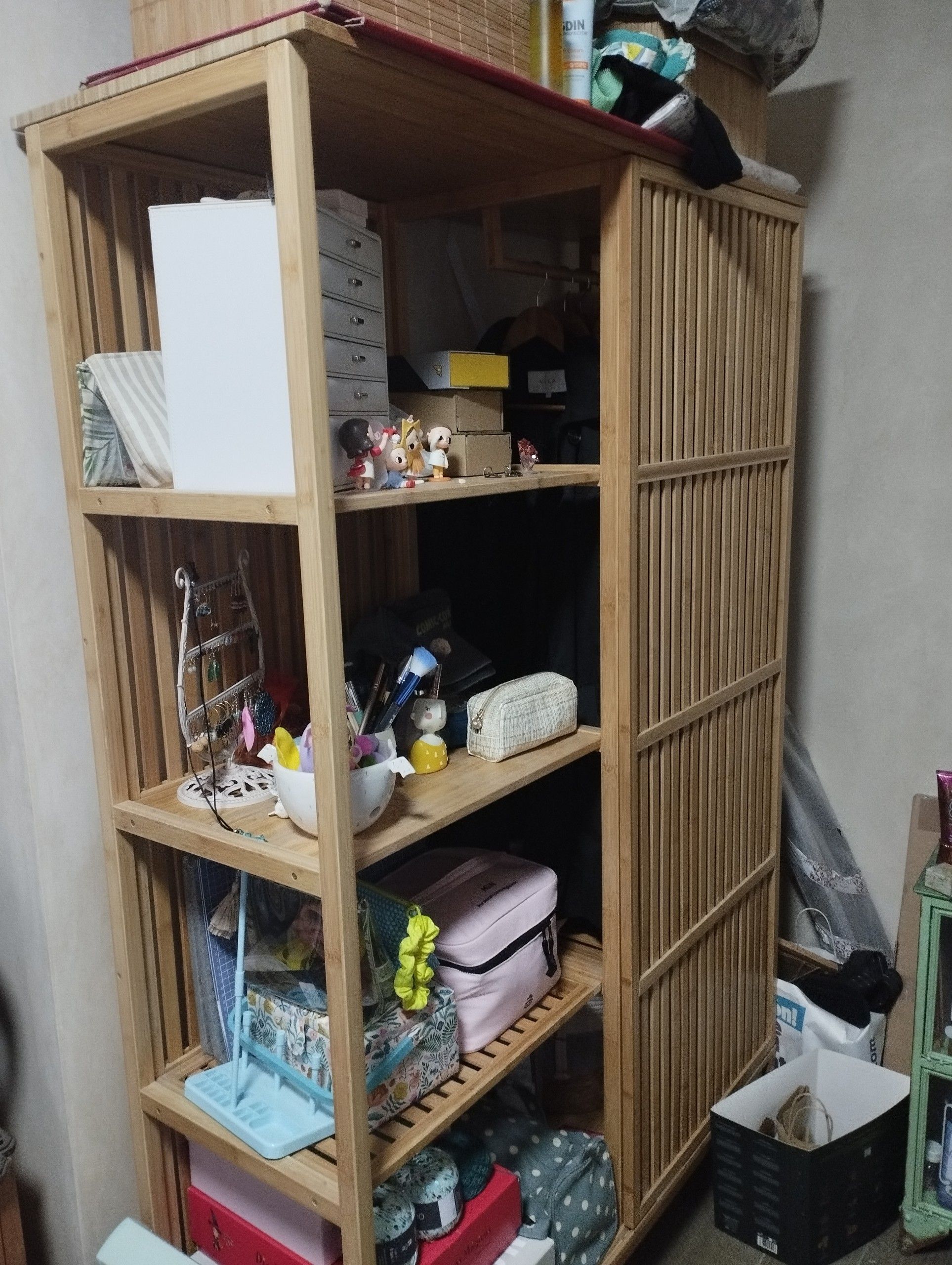Seller photo