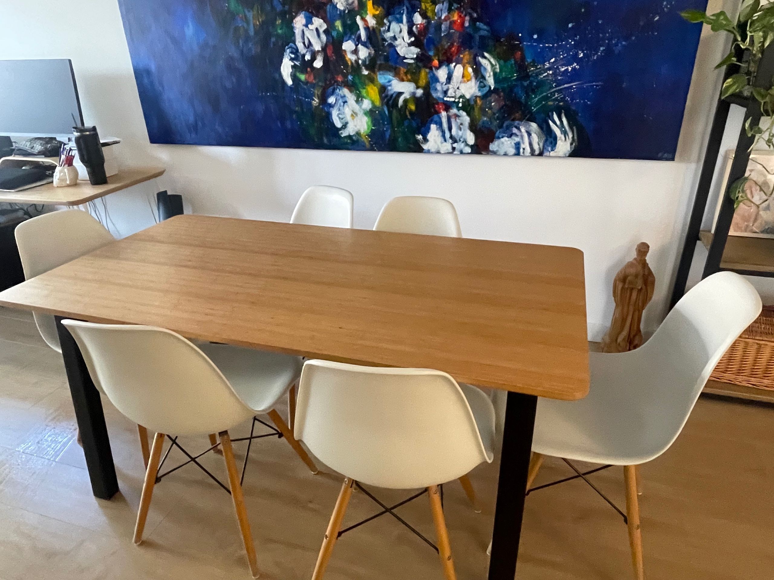 Seller photo