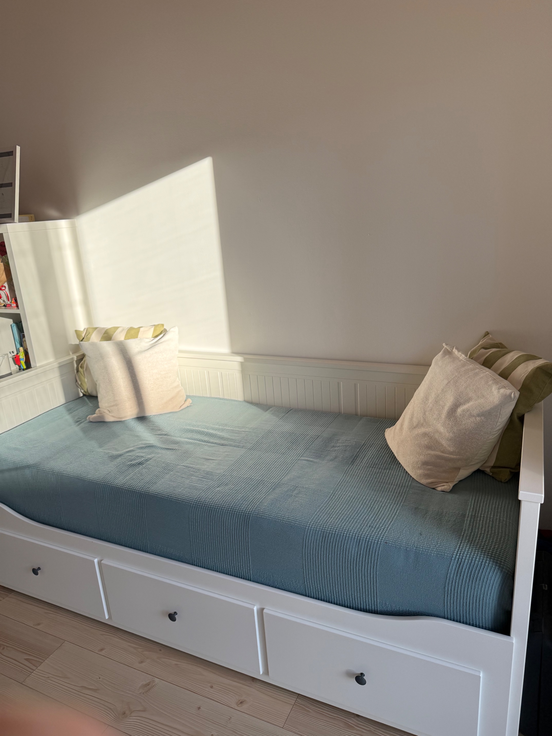 Seller photo