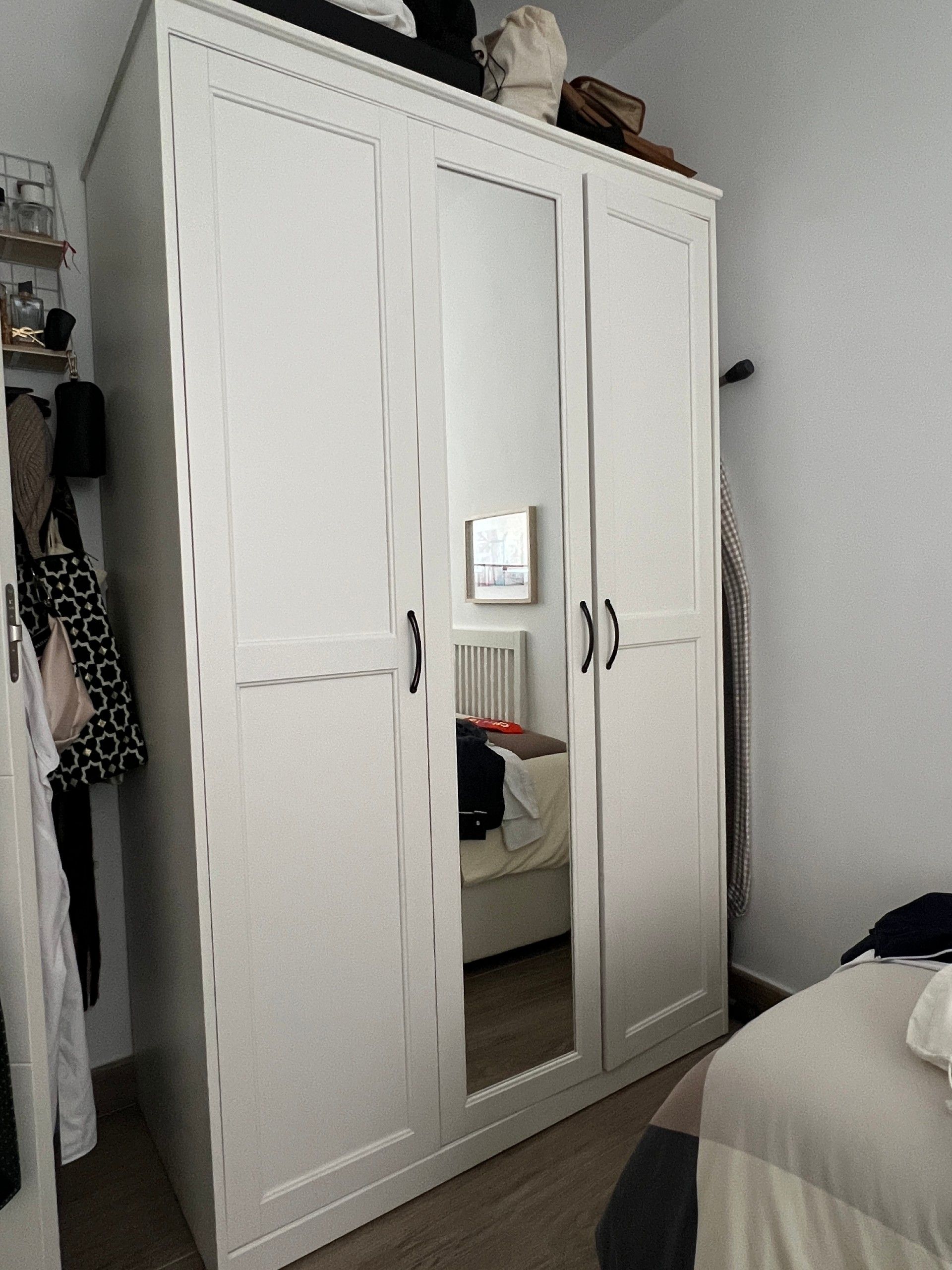 Seller photo