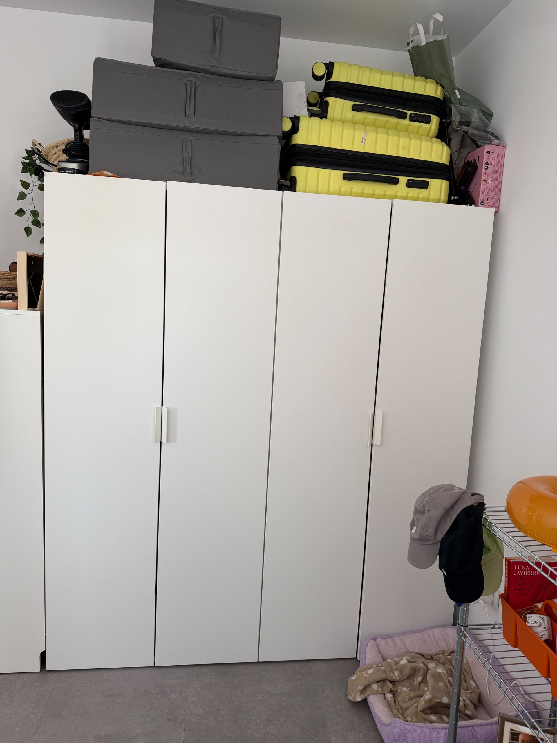 Seller photo