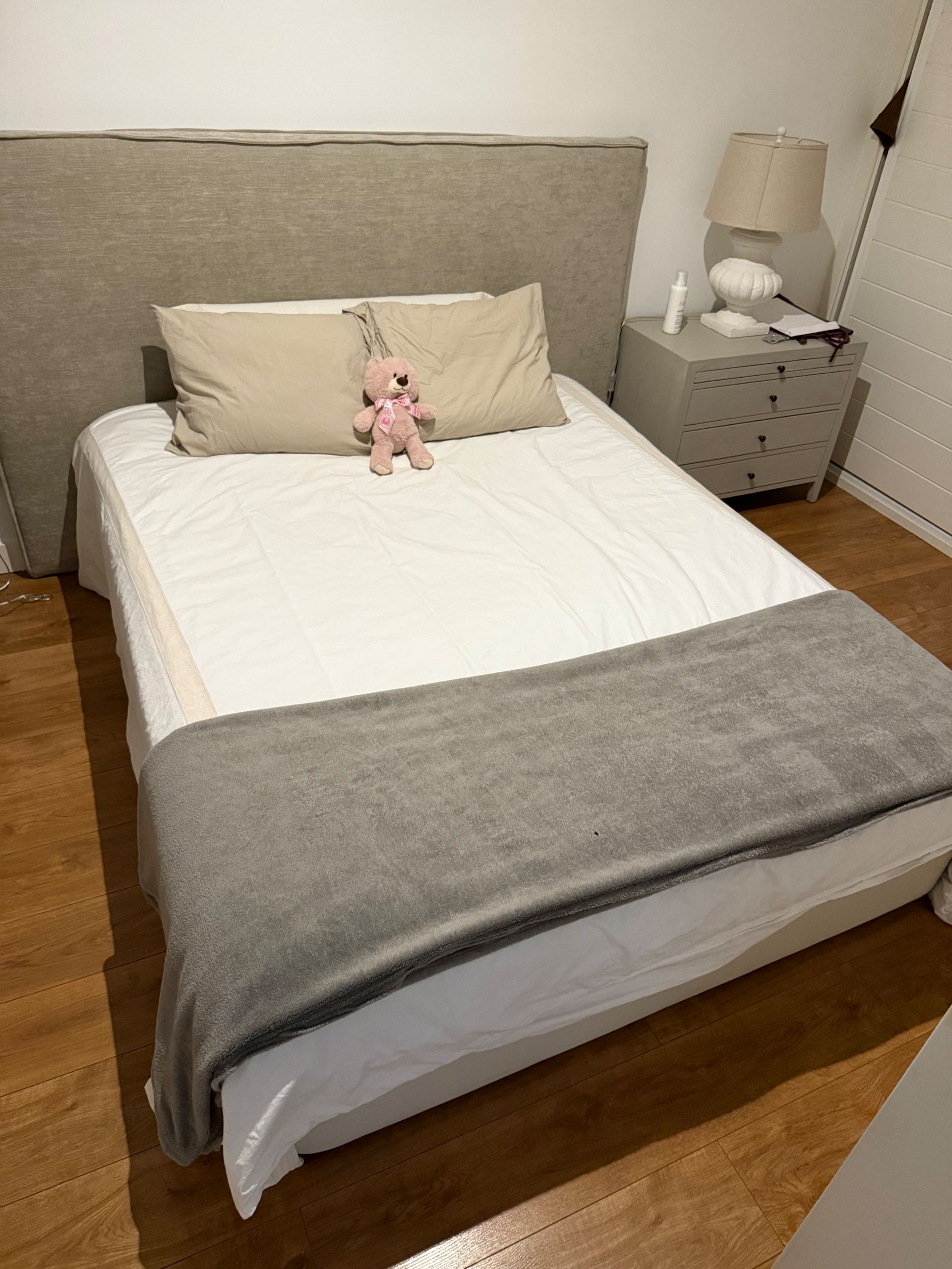 Seller photo