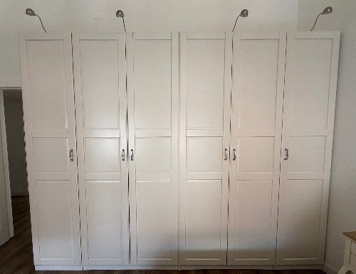 Seller photo