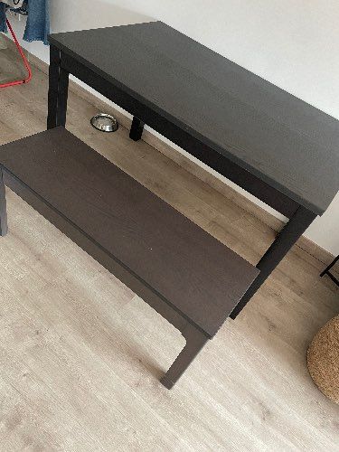 Seller photo