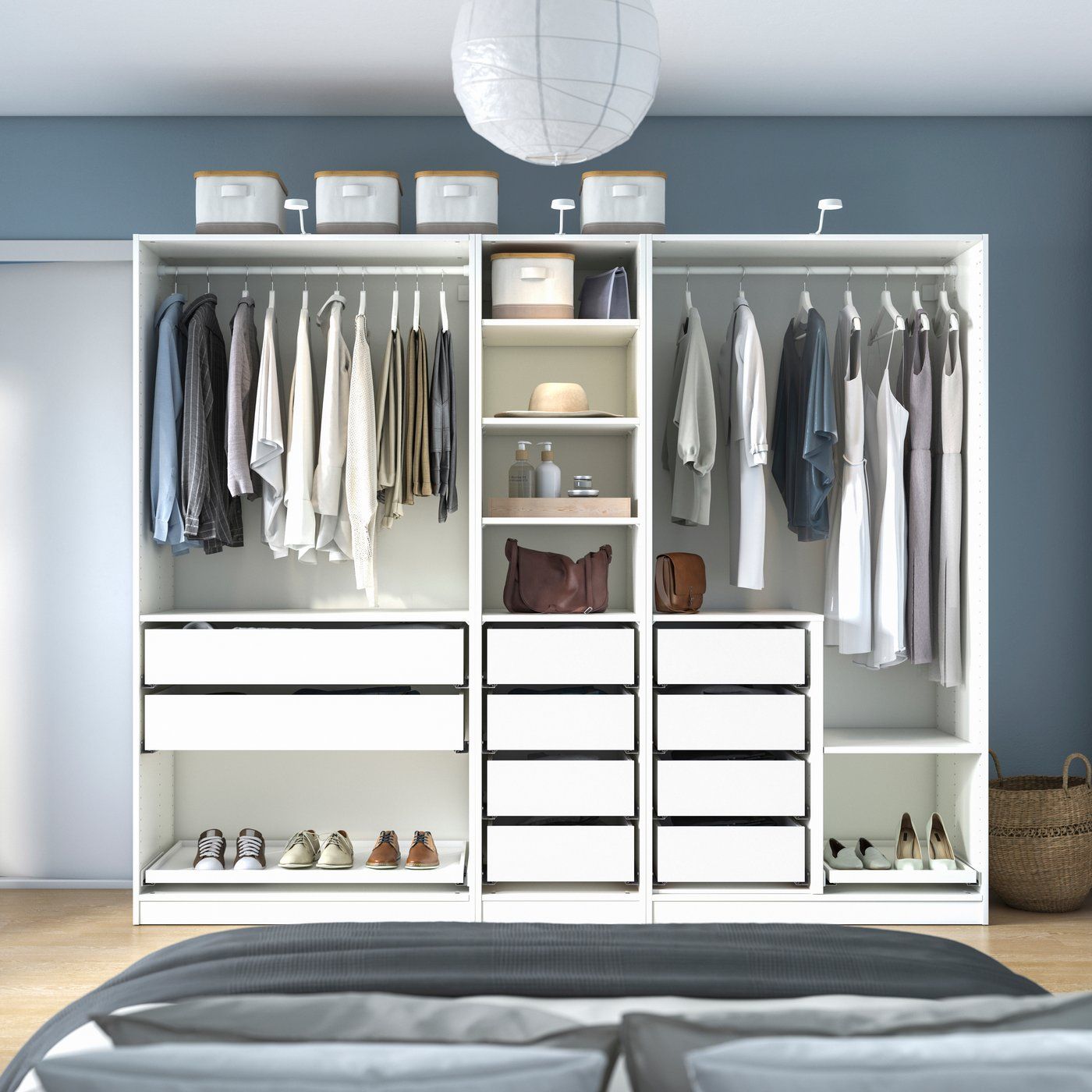 IKEA katalogoaren irudia