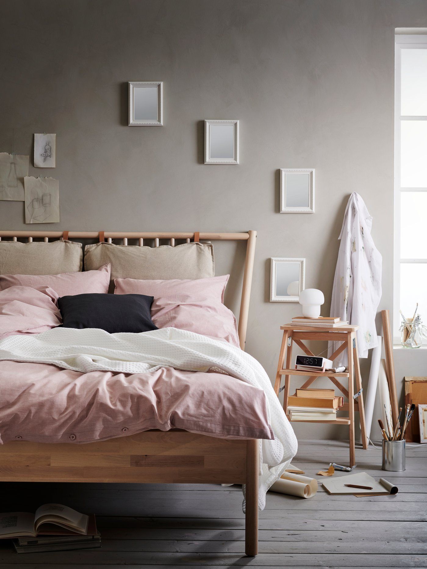 IKEA catalogue photo