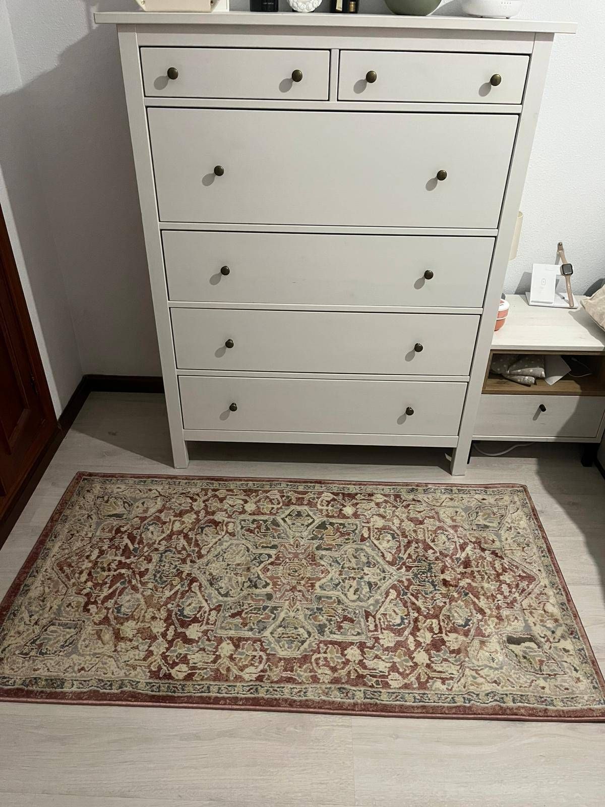 Seller photo