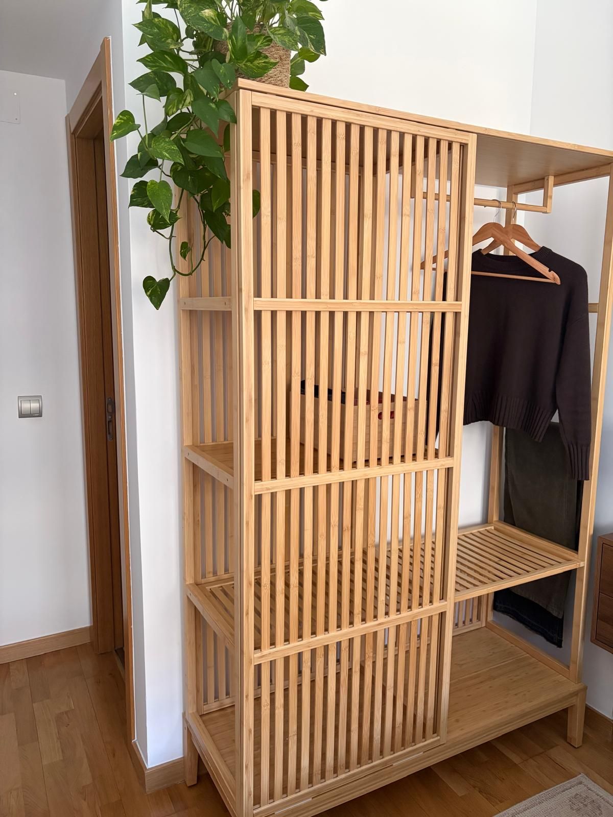 Seller photo