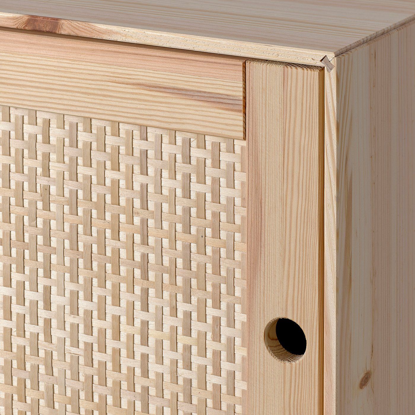 IKEA catalogue photo