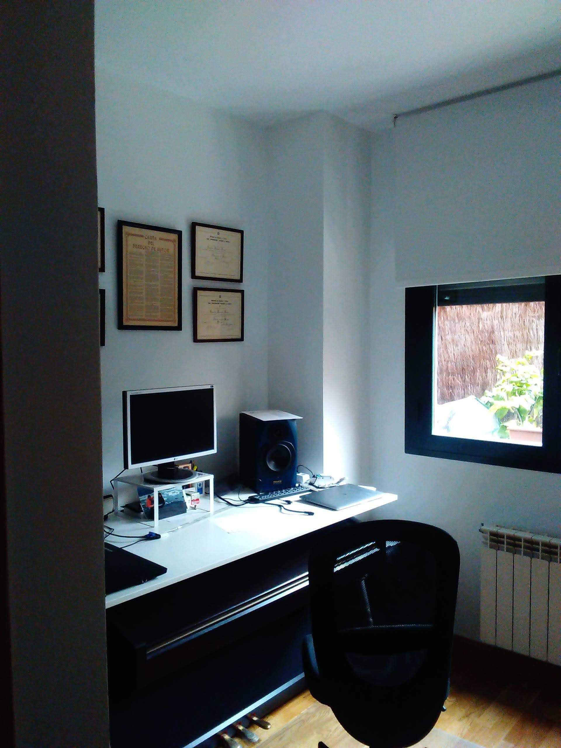 Seller photo