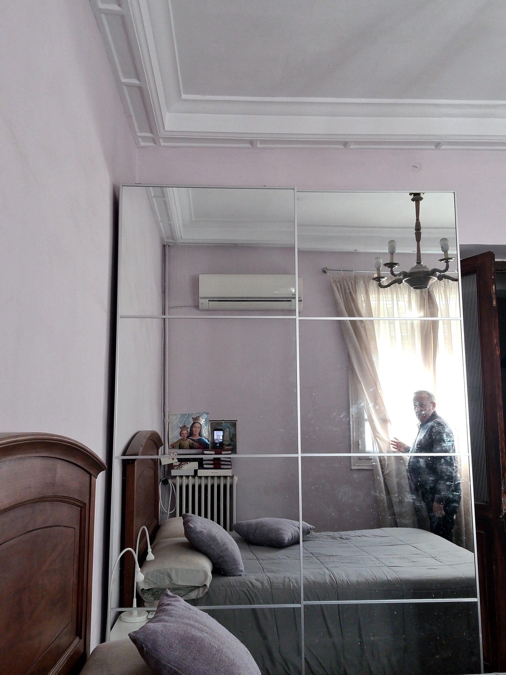 Seller photo