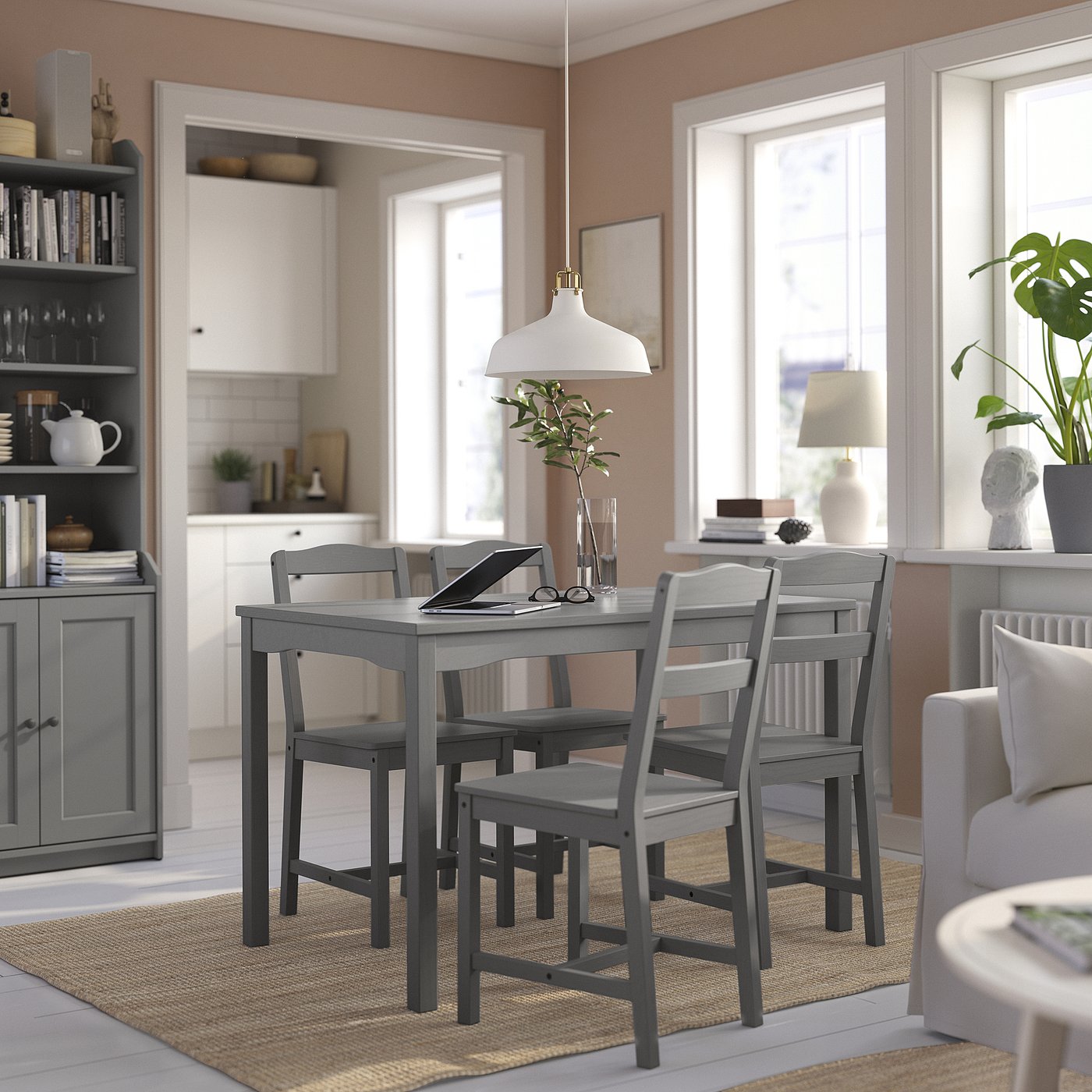 IKEA catalogue photo