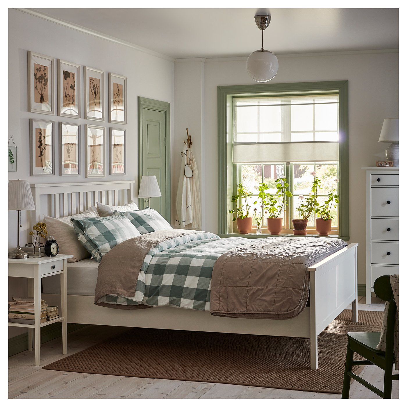 IKEA catalogue photo