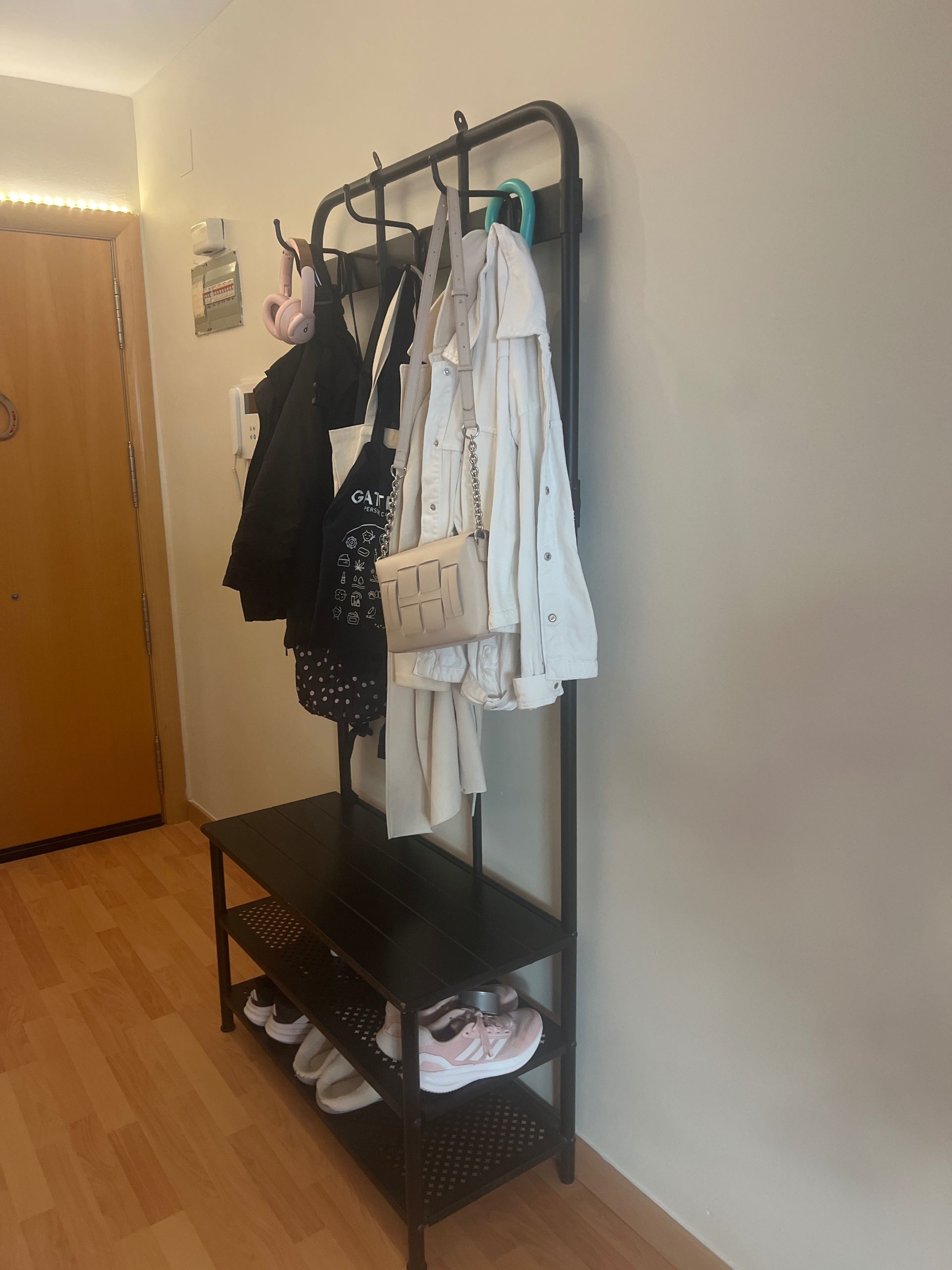 Seller photo
