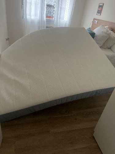 Seller photo